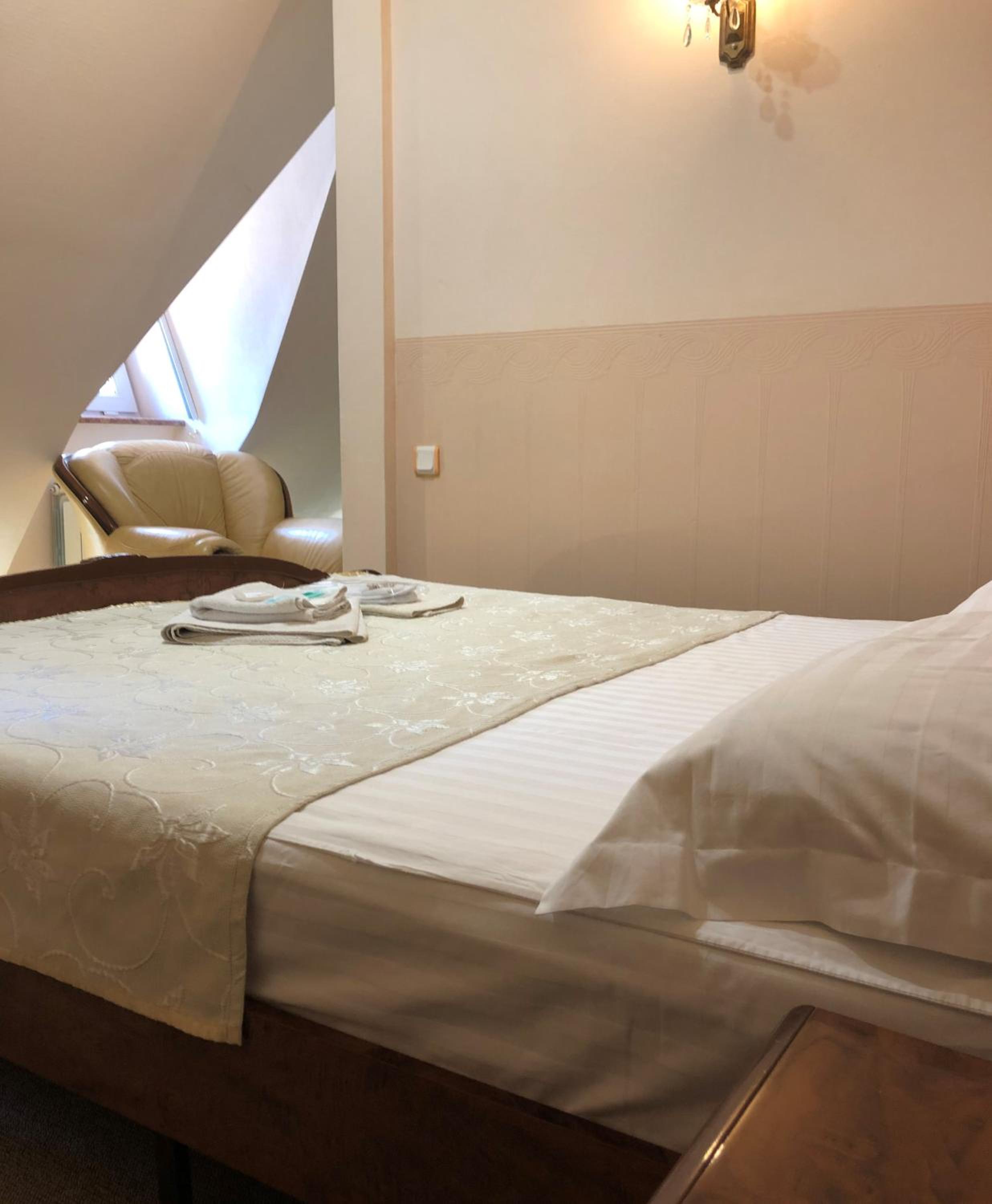 Budget Double Room photo 1