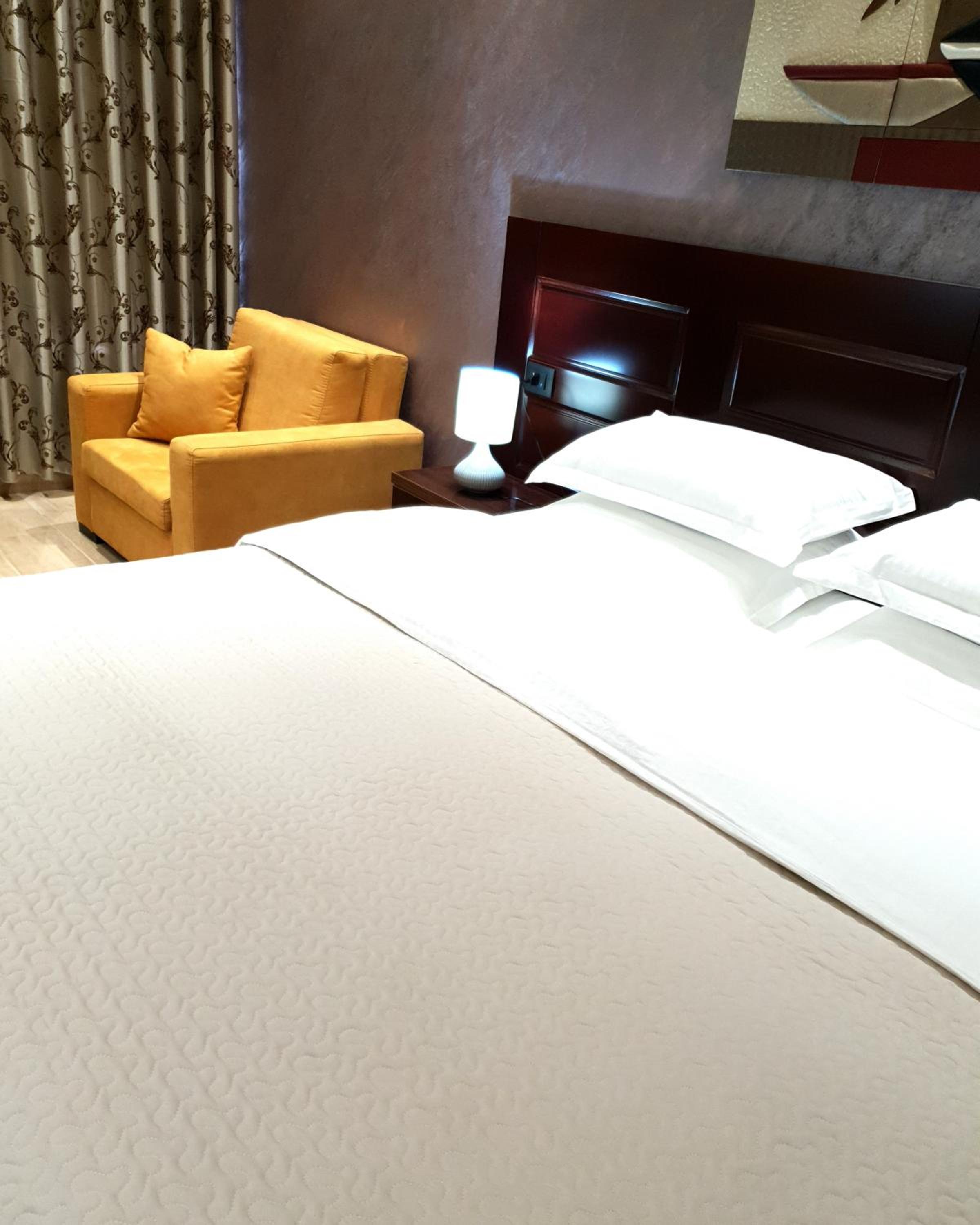 Deluxe Triple Room photo 3