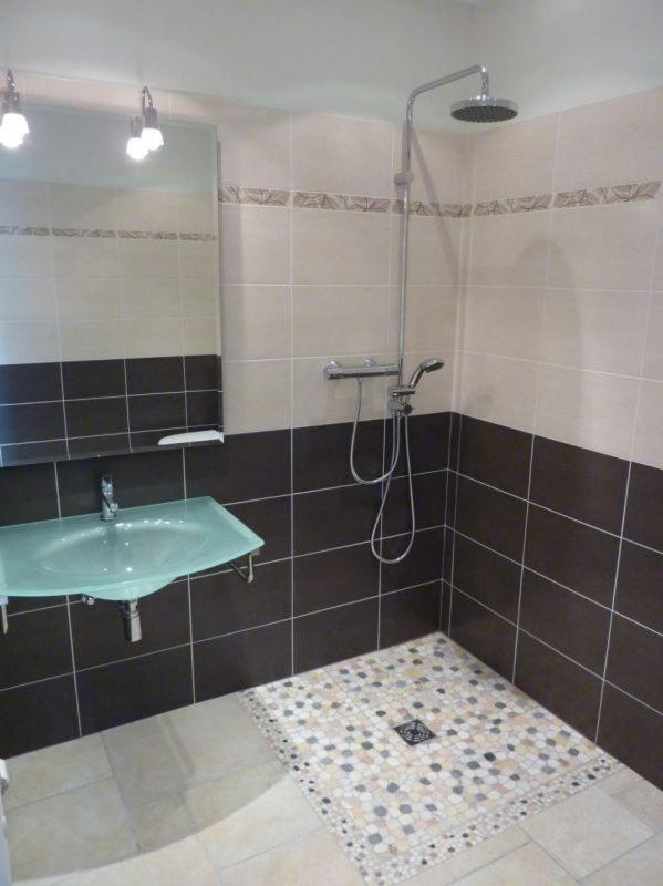 Double Room - Disability Access photo 2