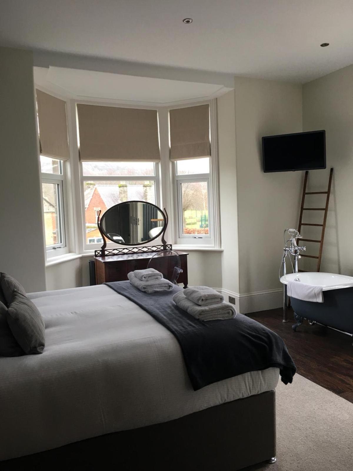 Double or Twin Room - Photo 1