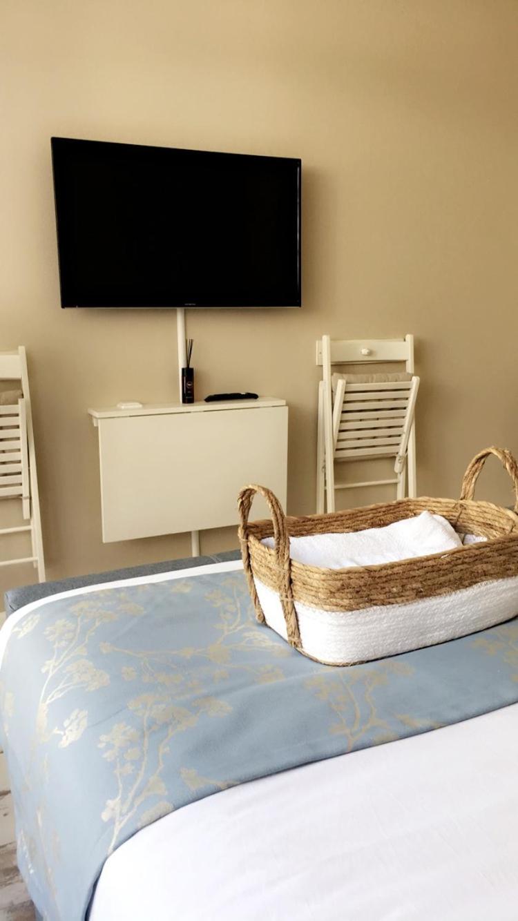 Double Room with Garden View and Terrace - Photo 16