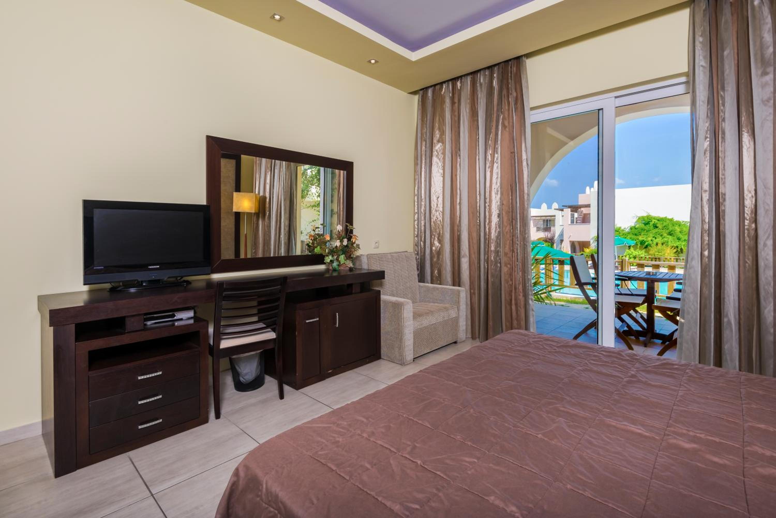 Double Room - Photo 4