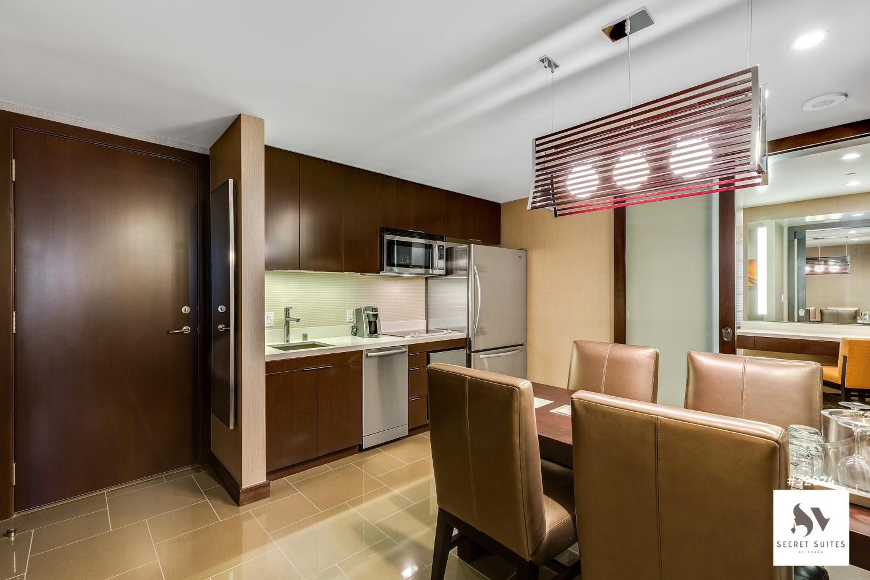 One-Bedroom Apartment - Photo 12