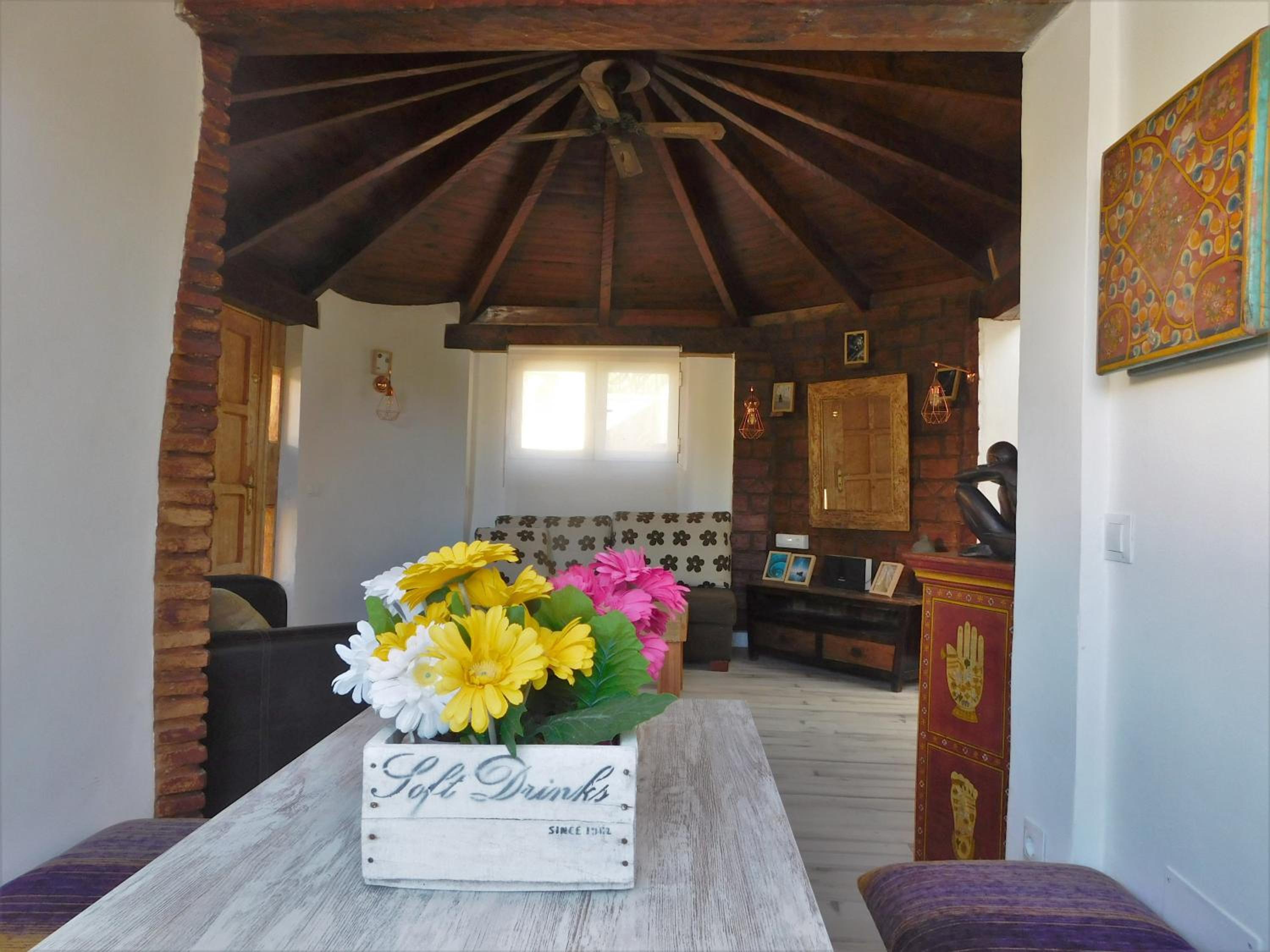Bungalow Deluxe con Vista al Jardín.