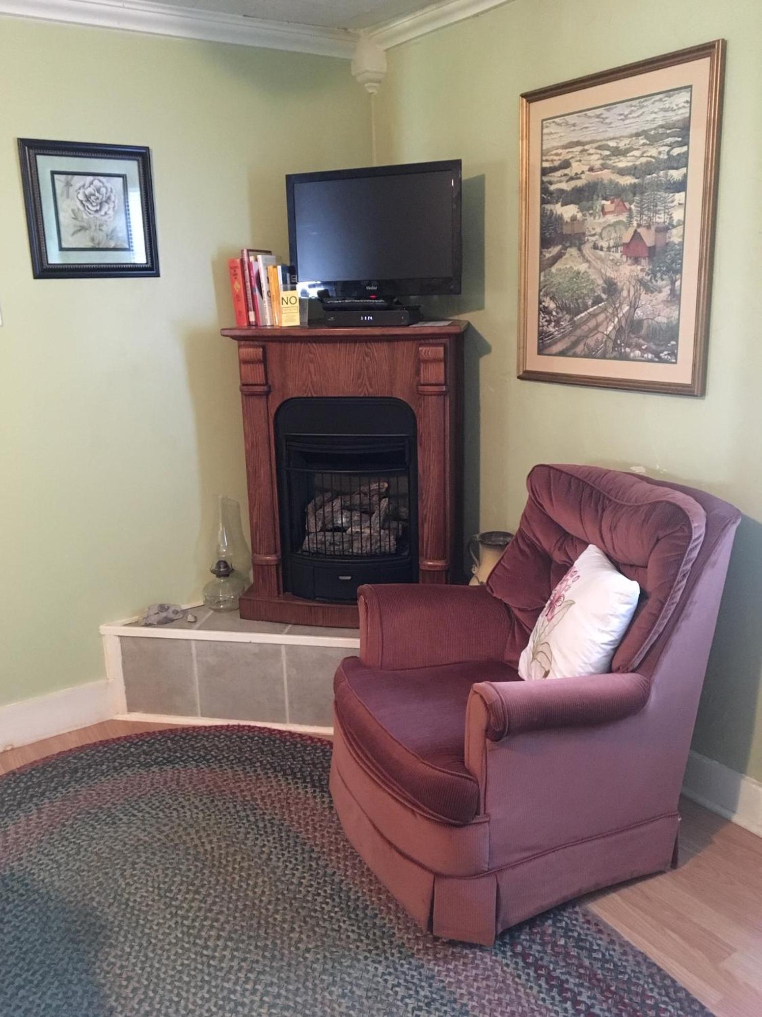 Queen Room with Garden View