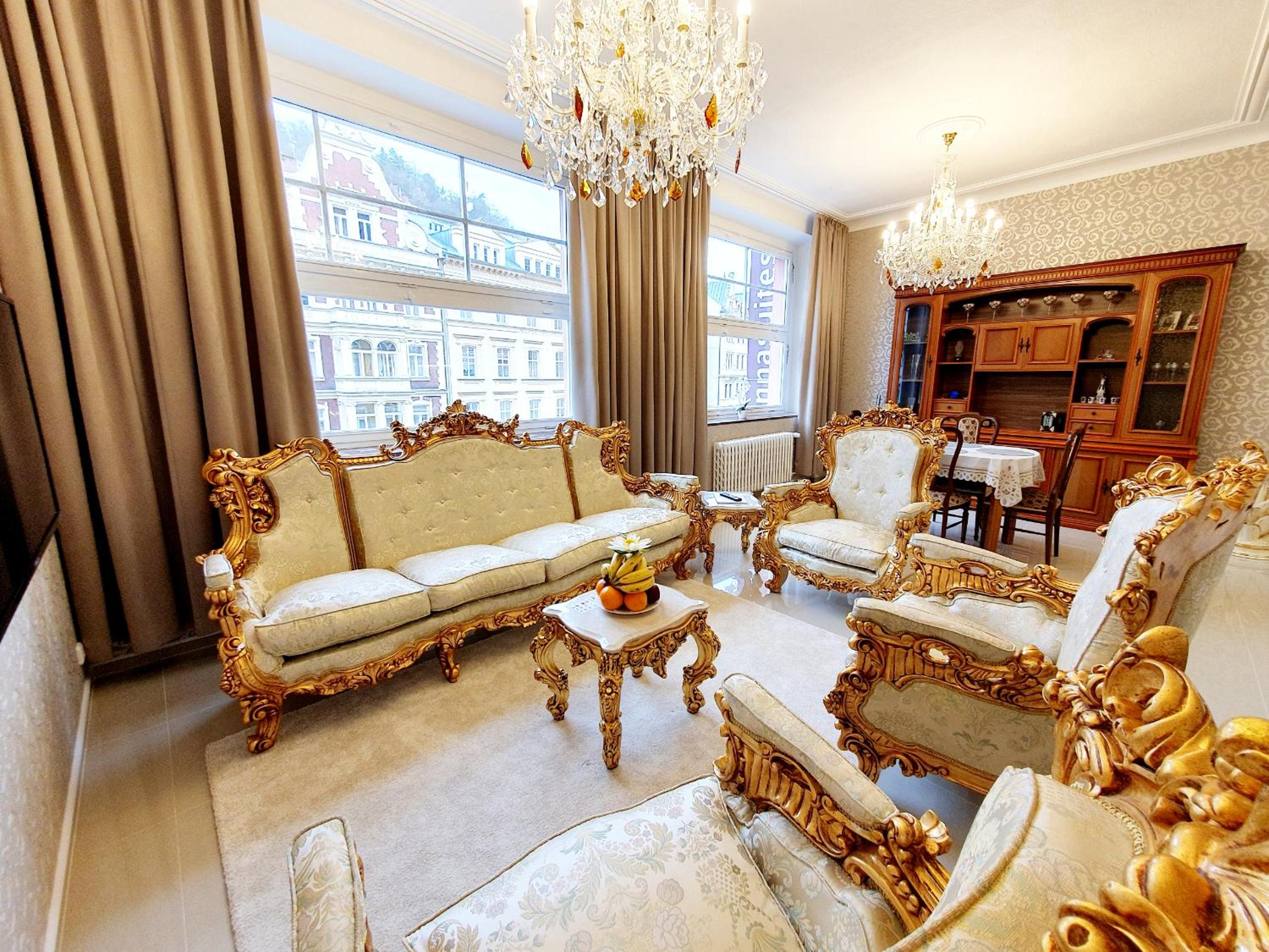 Deluxe Apartment with River View