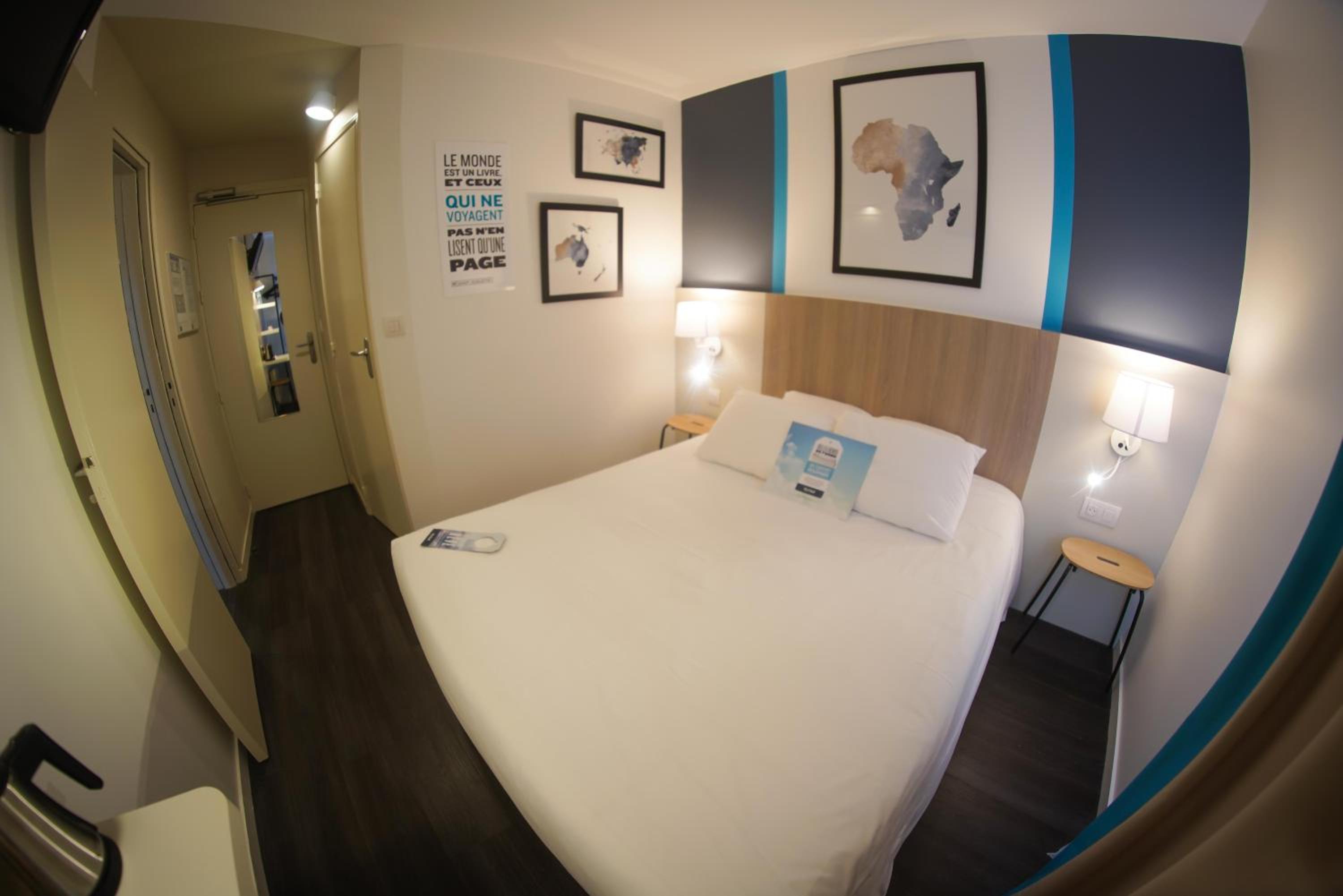 Double Room - Photo 32
