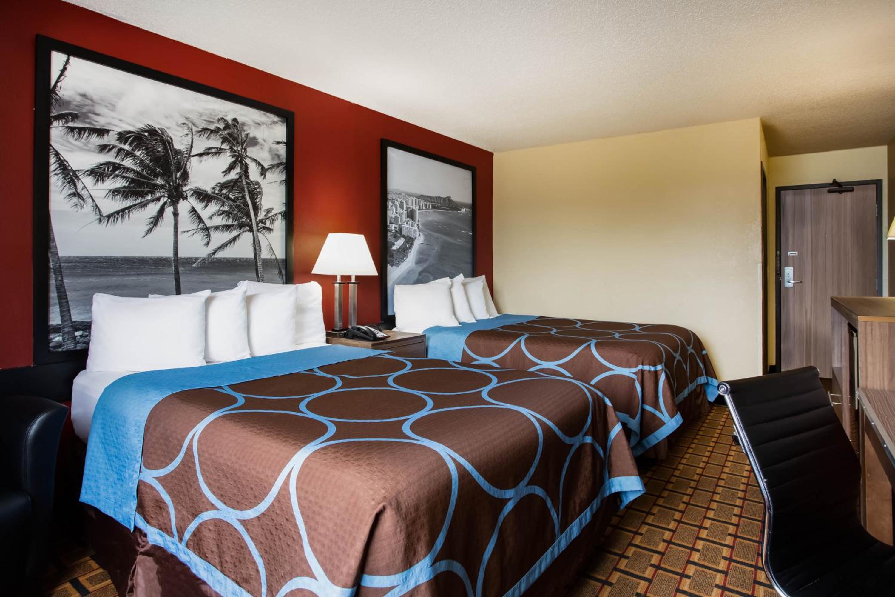 Double Room with Two Double Beds - Smoking - Photo 5
