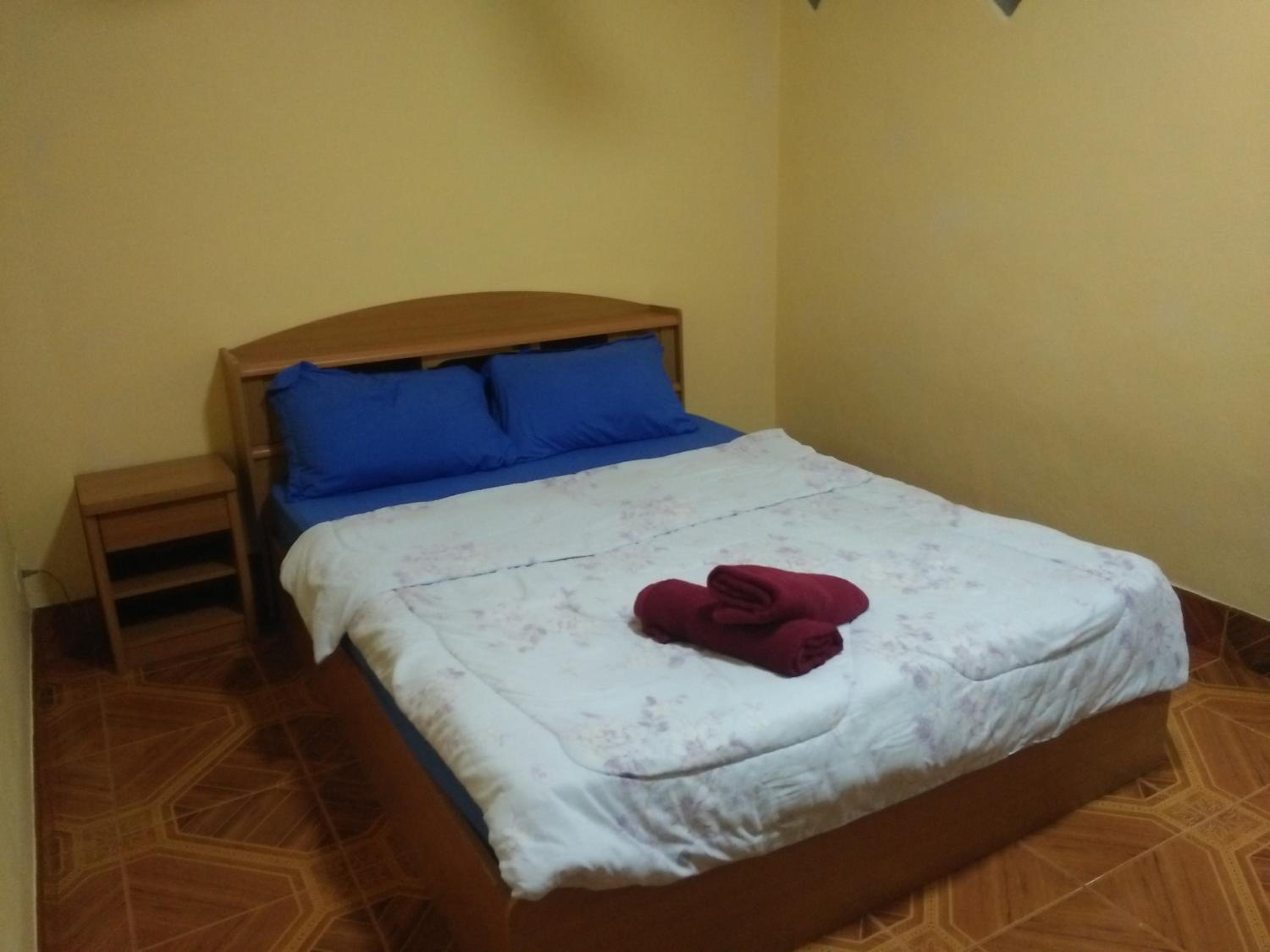 Deluxe Double Room with Balcony - Photo 8