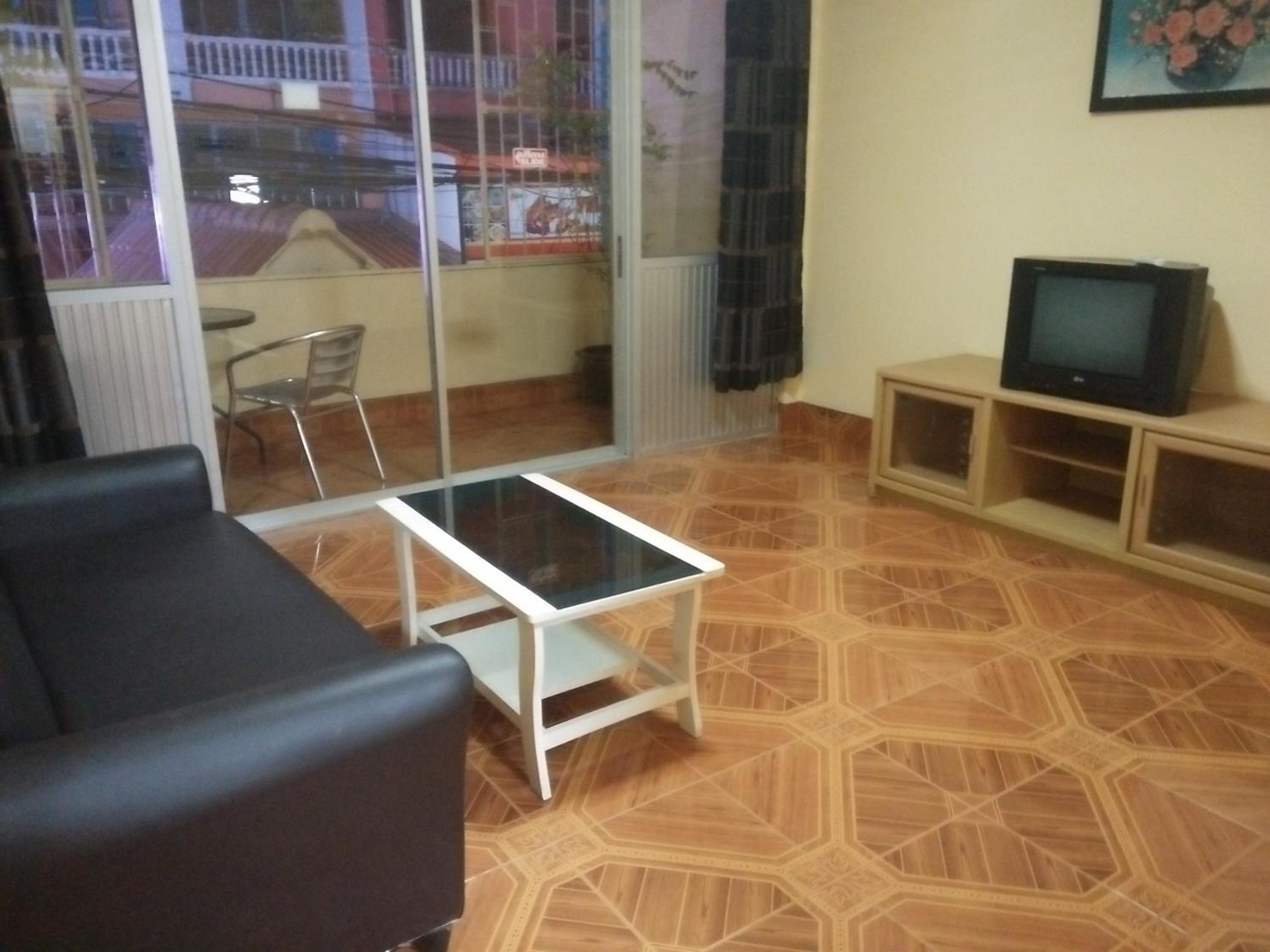 Deluxe Double Room with Balcony - Photo 7