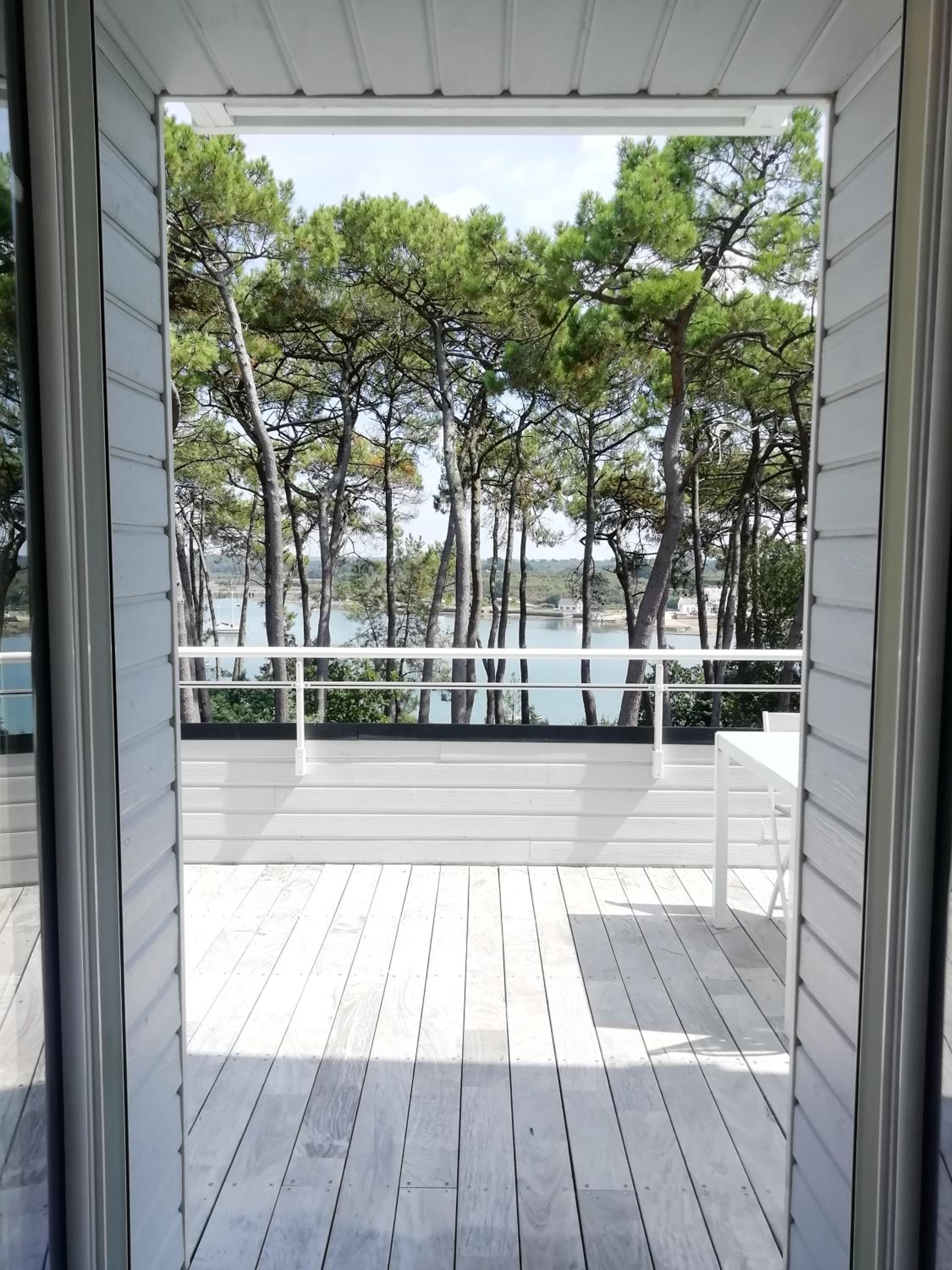 Two-Bedroom Apartment (2 Adults + 2 Children) with Terrace Sea View - Photo 6