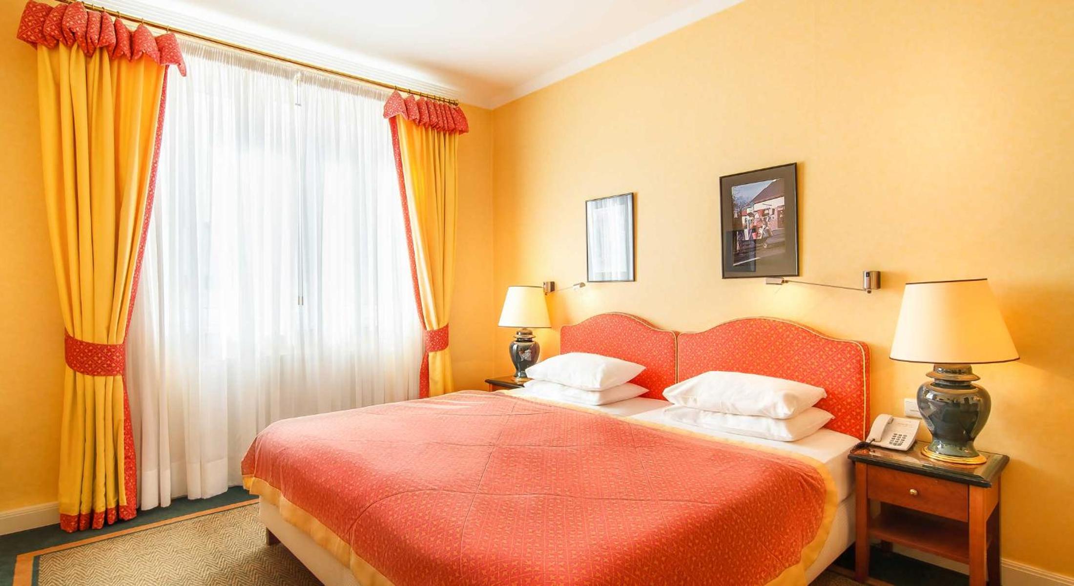 Special Offer - Deluxe Double or Twin Room with 18 Spa Treatments
