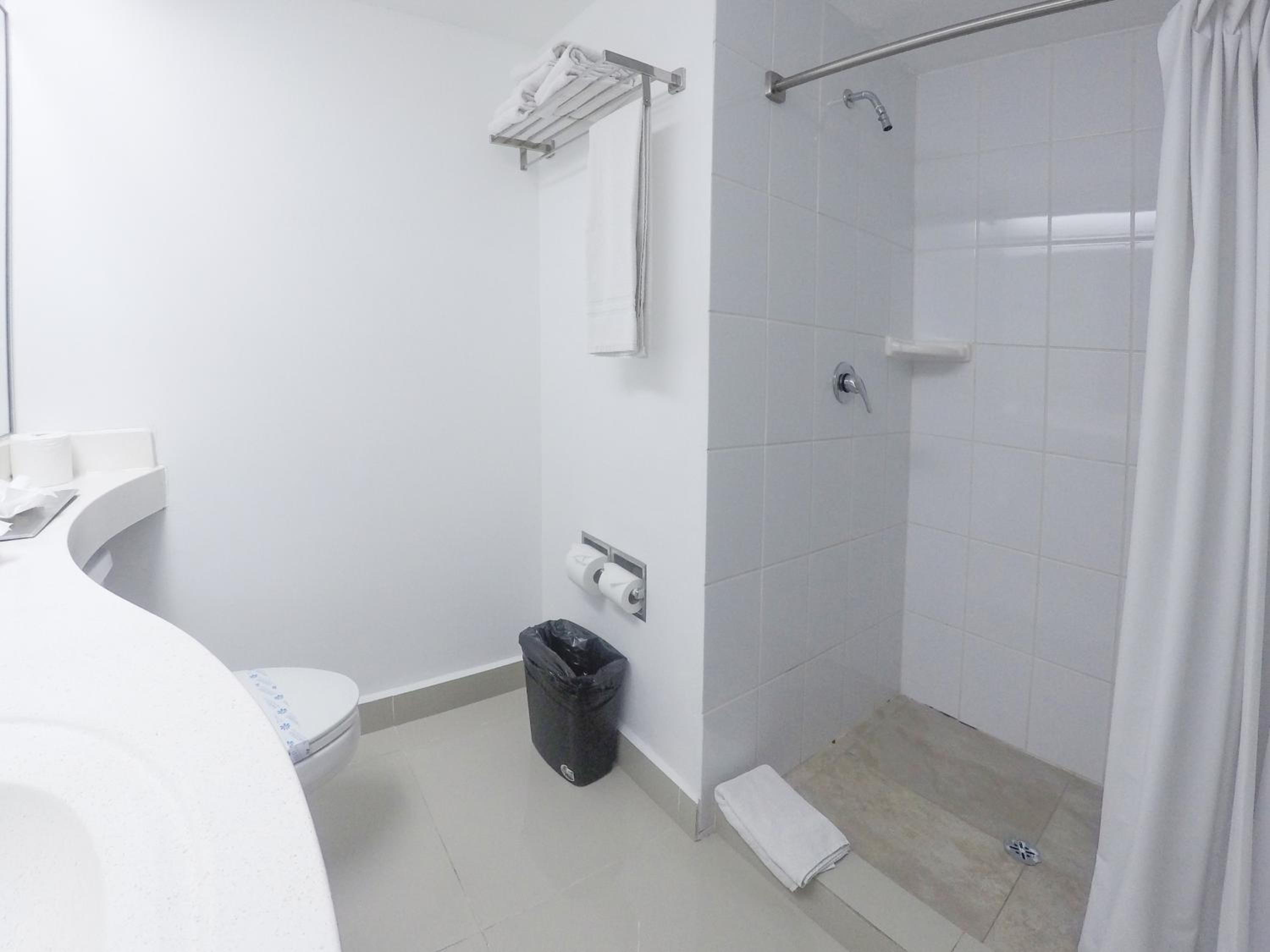 Double room without view - Photo 5