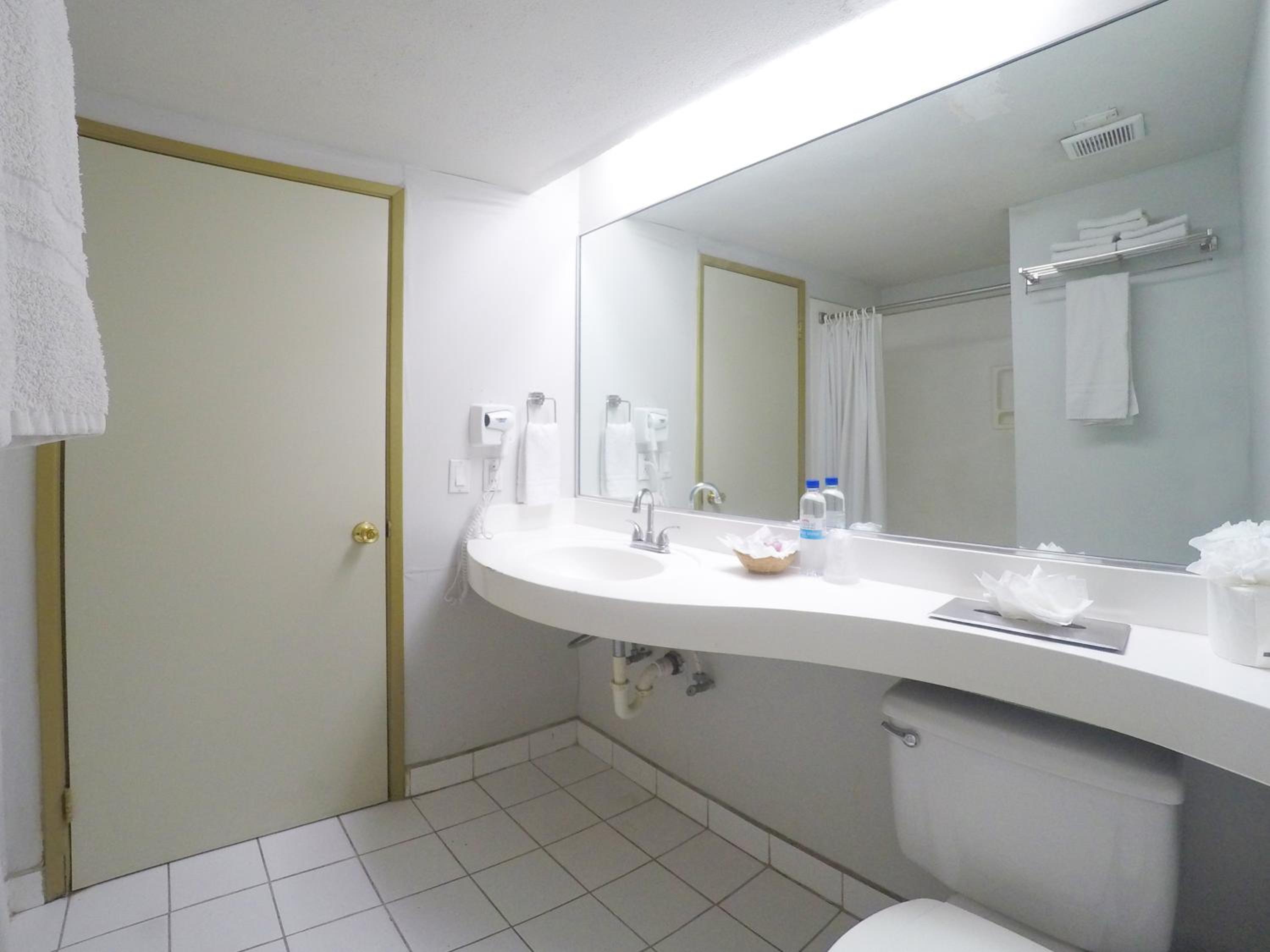Double Room with Sea View - Photo 4