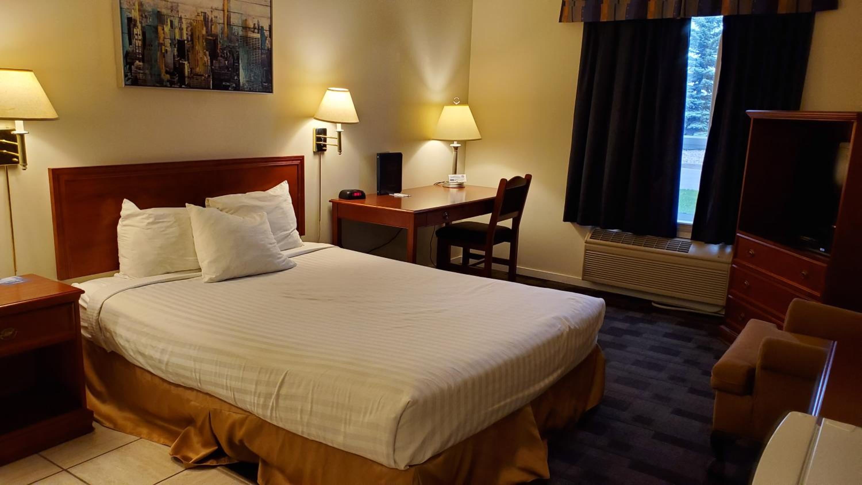 Queen Room - Disability Access - Non-Smoking - Photo 2