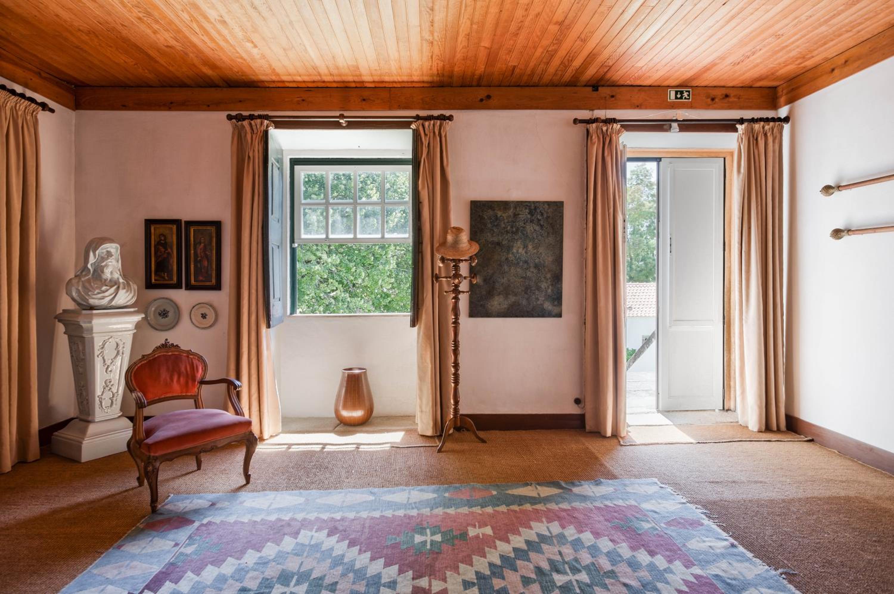 Villa photo 1