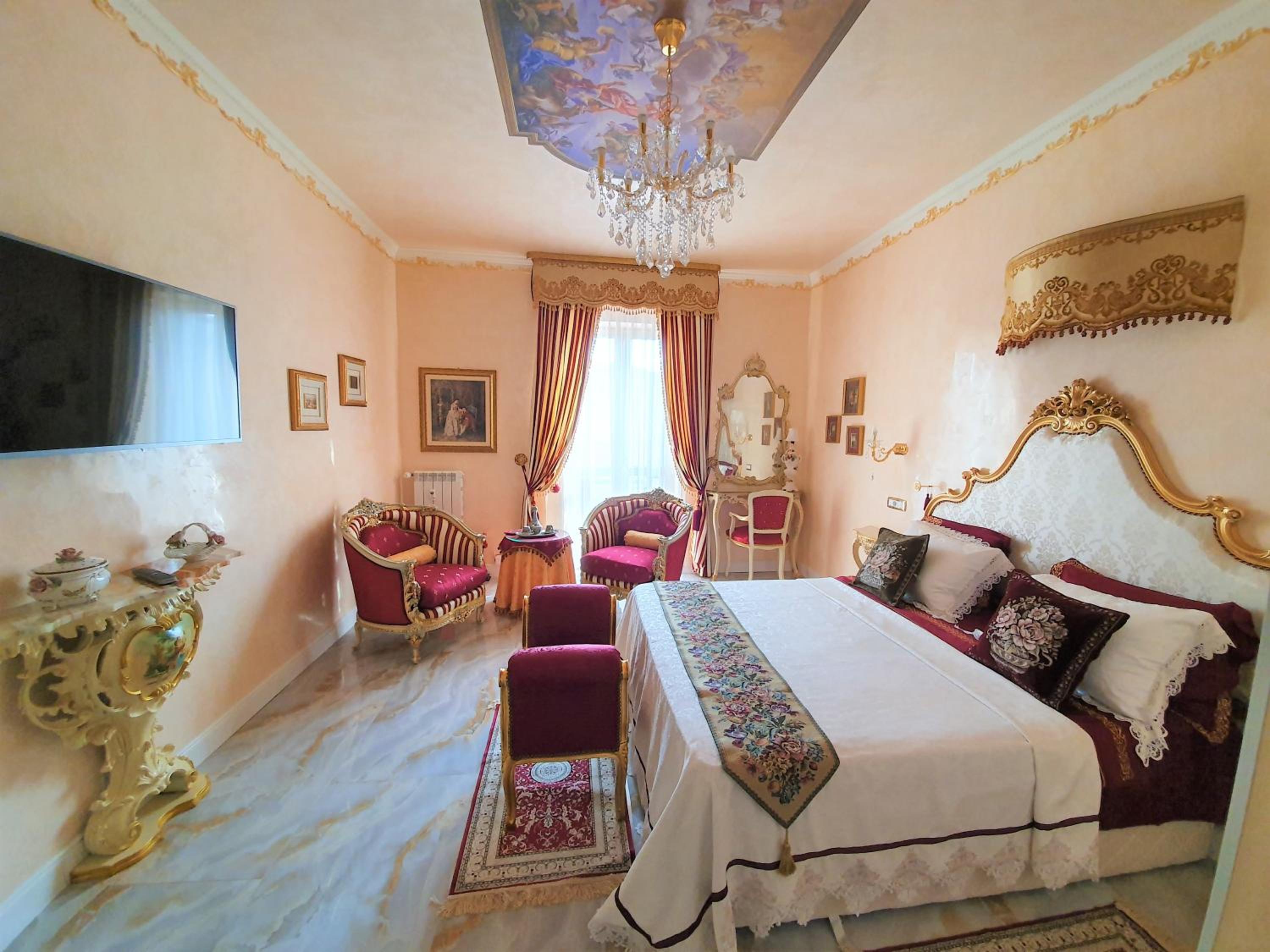 Junior Suite - Photo 1