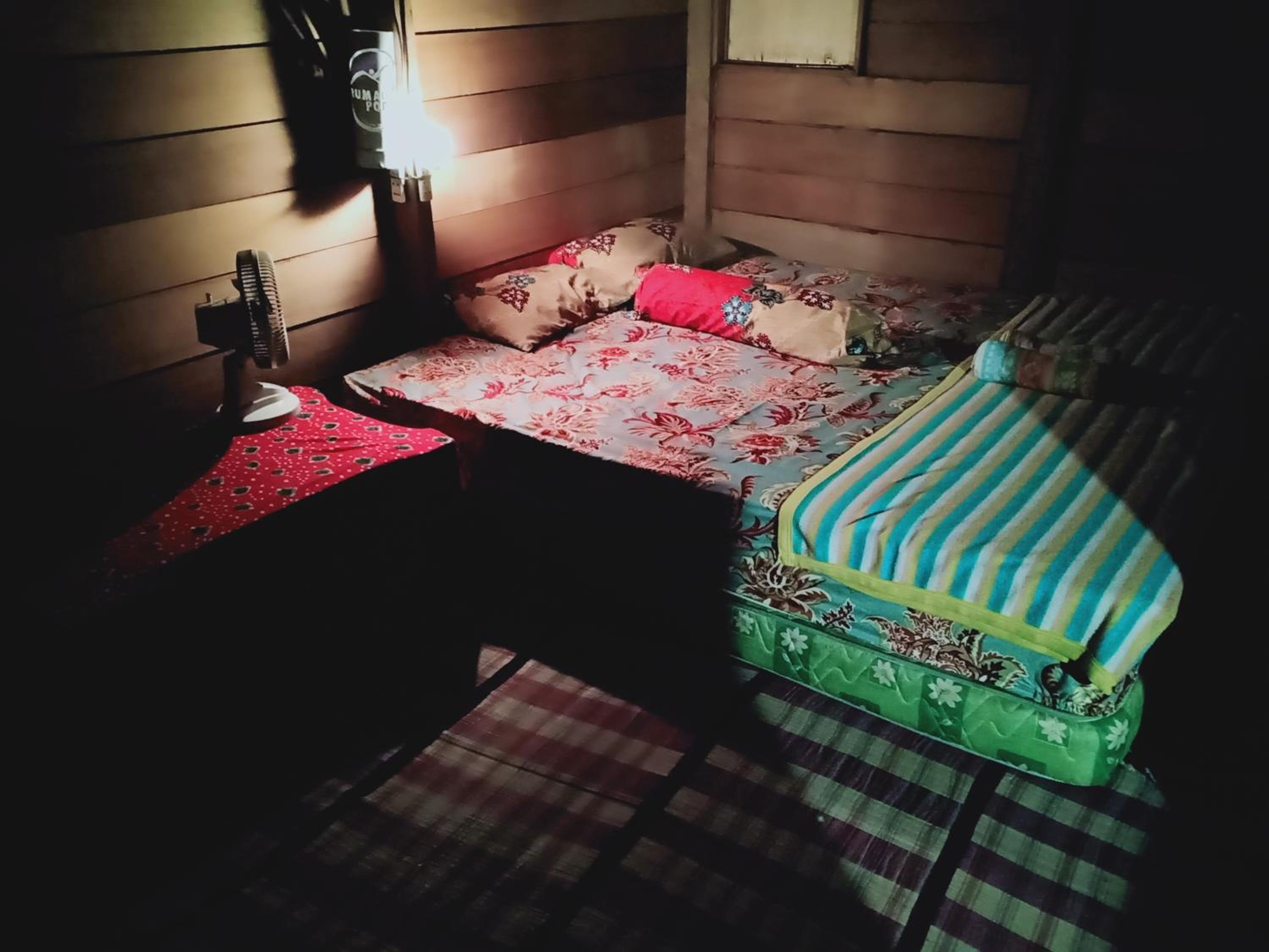 Standard Double Room - Photo 11