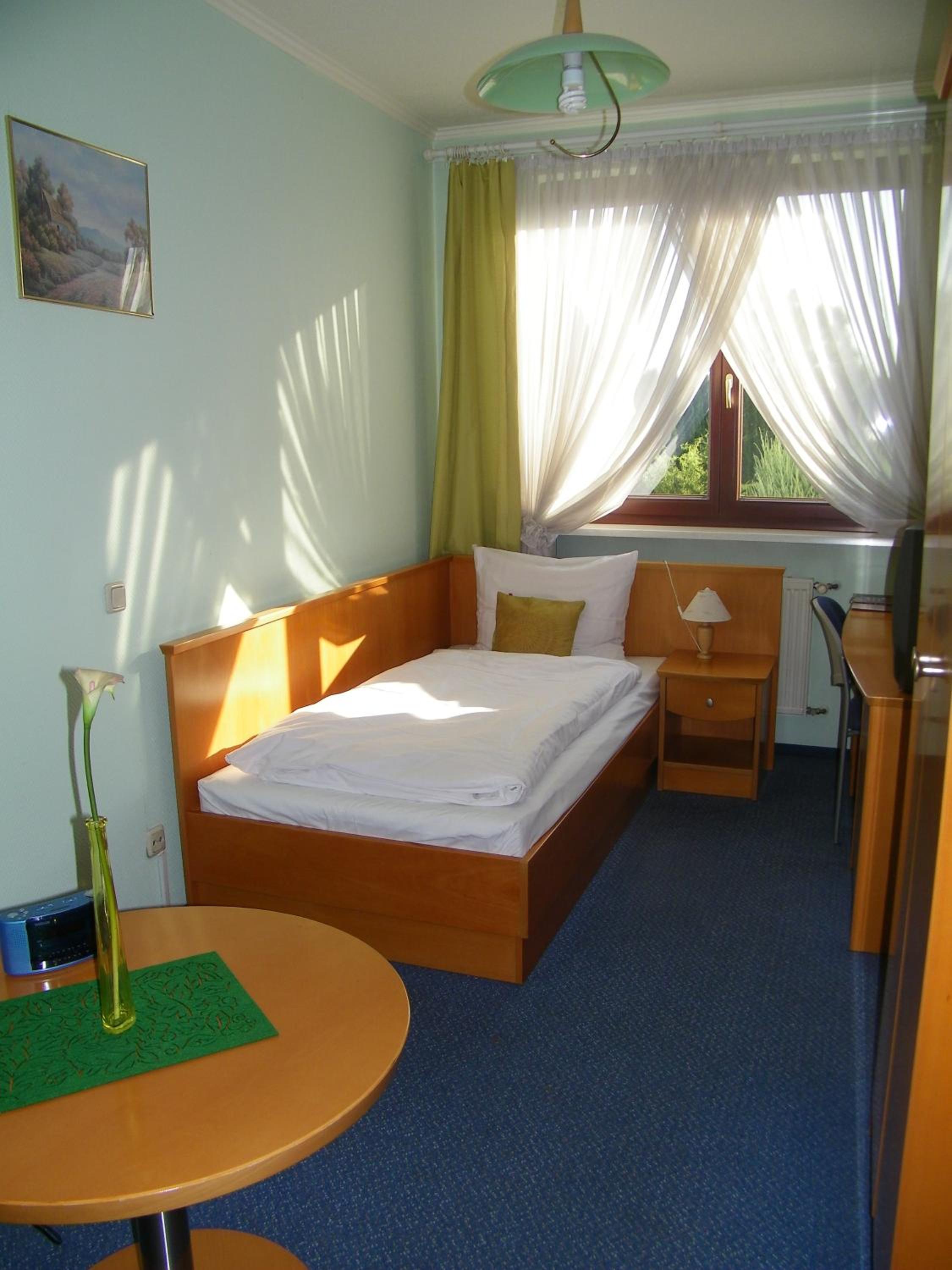 Standard Single Room photo 3