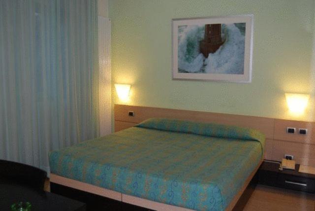 Double Room - Photo 4