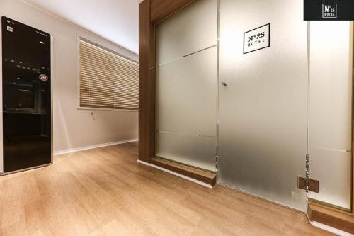 Large Twin Room photo 3