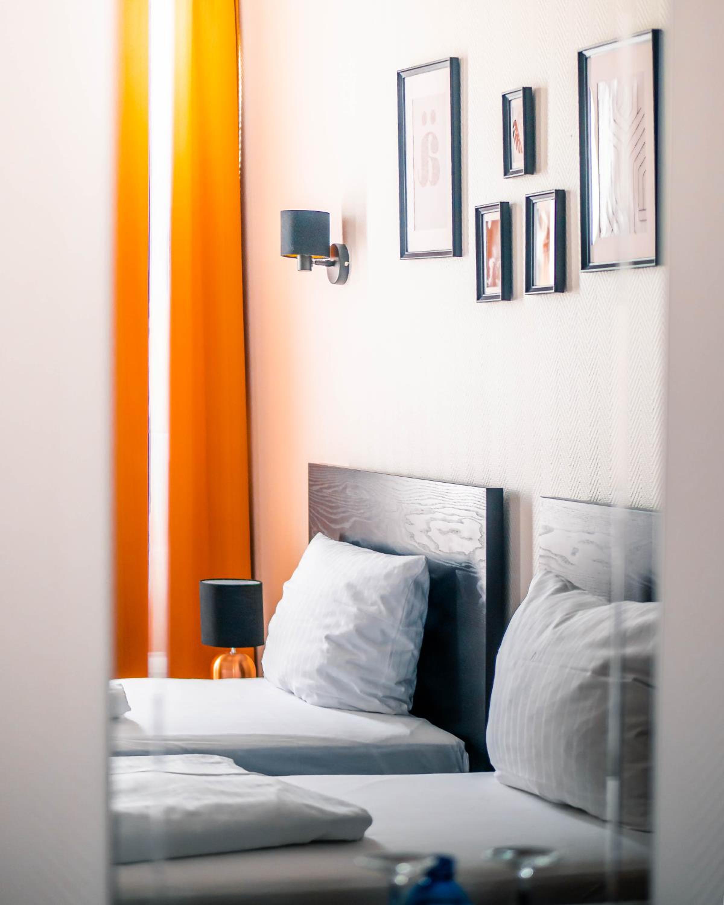 Double or Twin Room photo 3