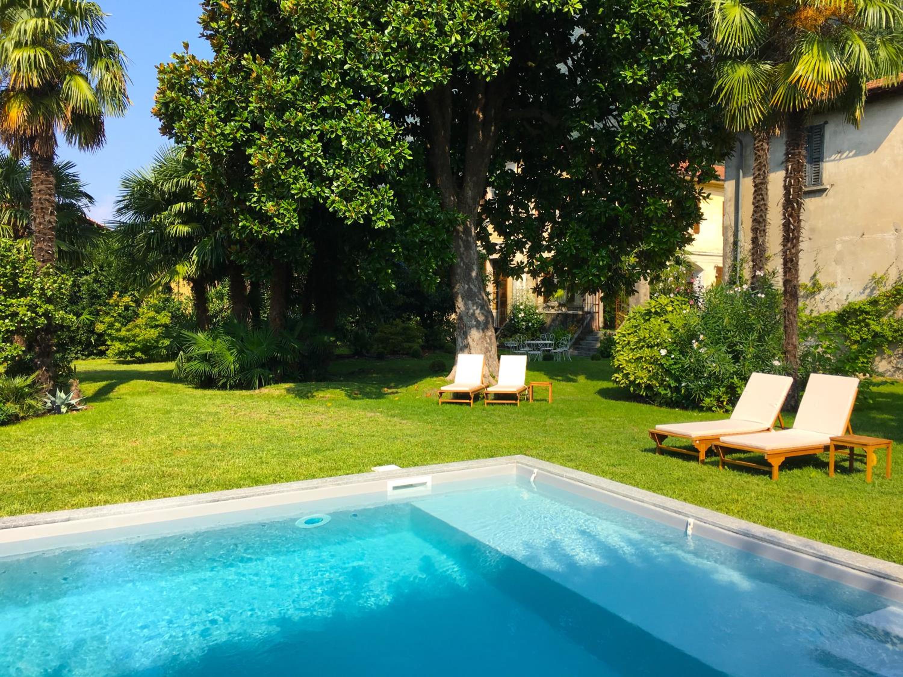 Villa photo 2