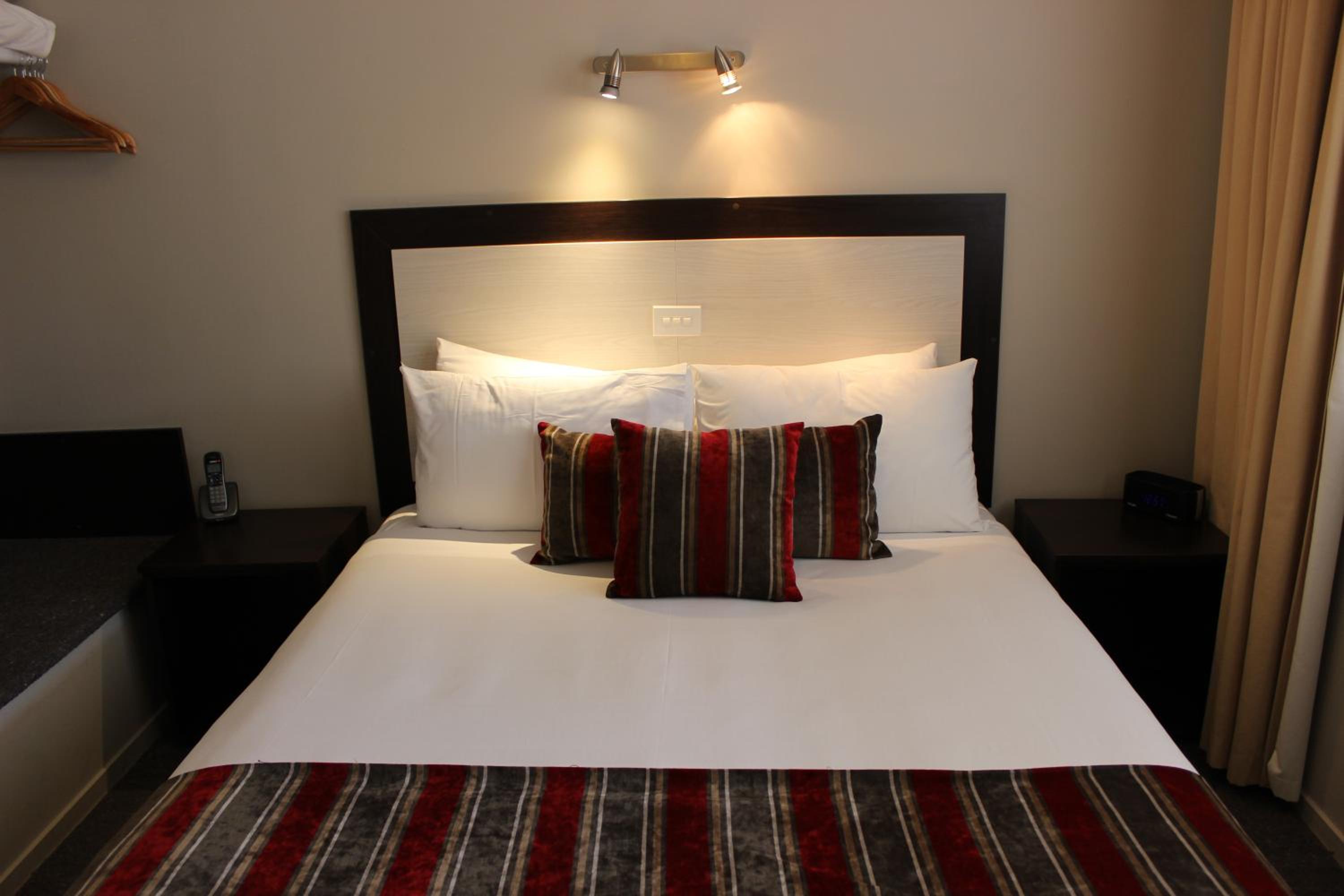 Two Bedroom with Spa Bath - Photo 1