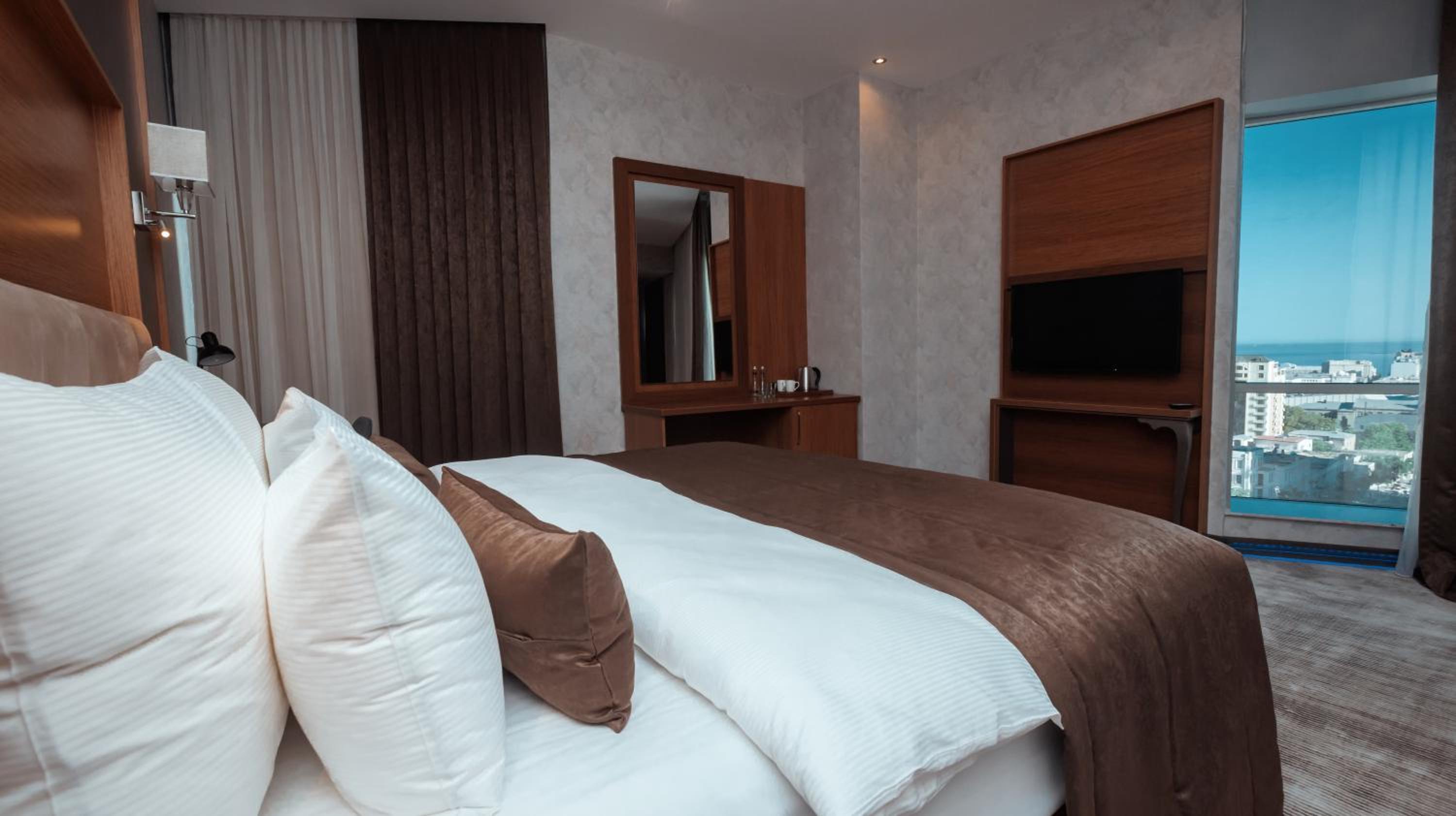 Superior King Room photo 3