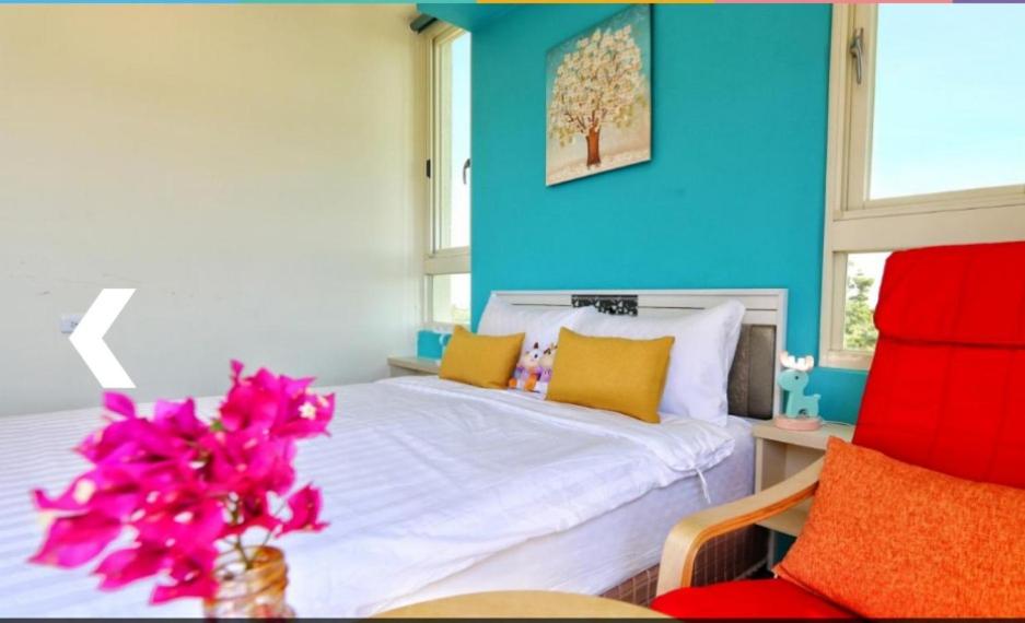 Deluxe Double Room with Balcony - Photo 11