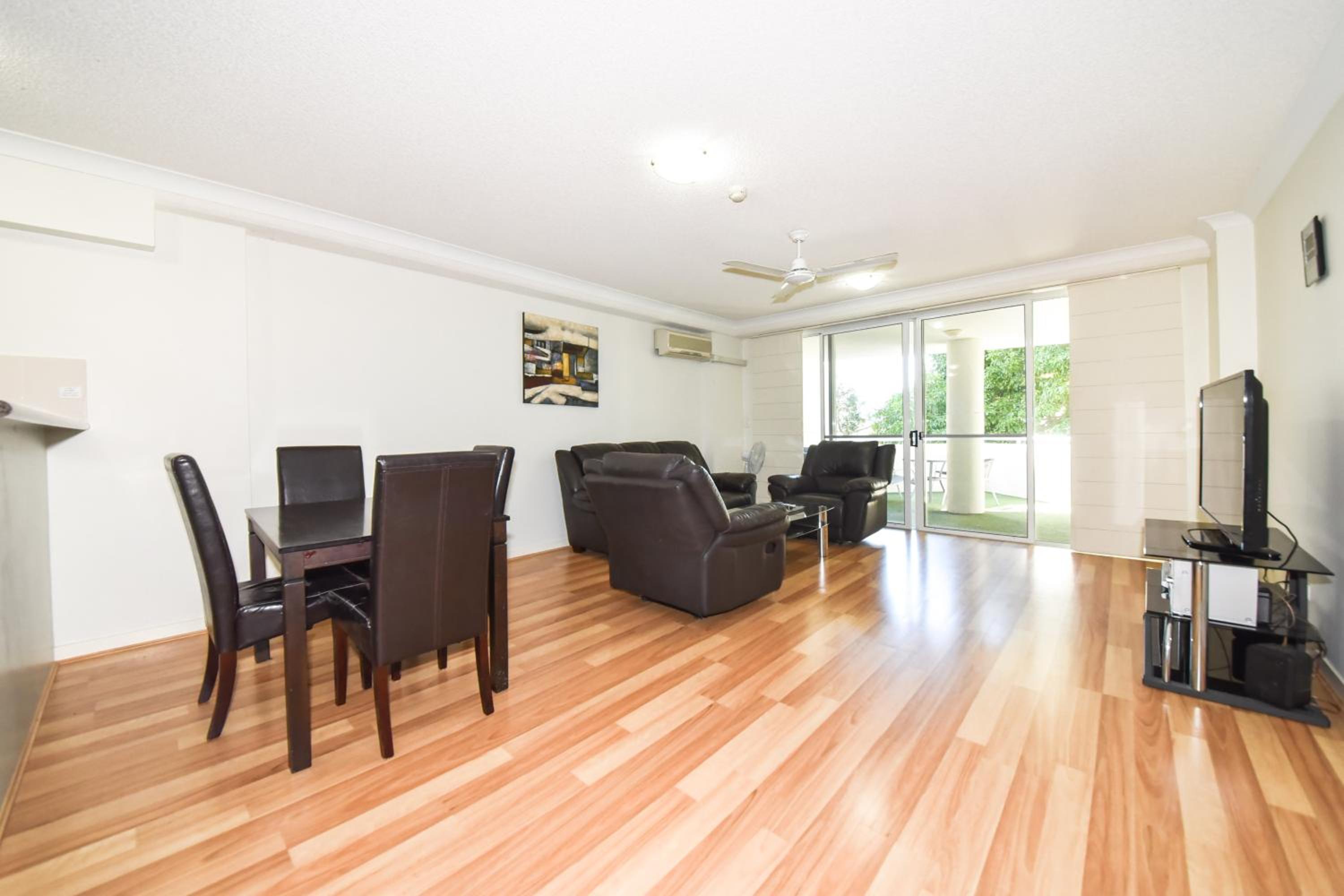 Large One-Bedroom Apartment