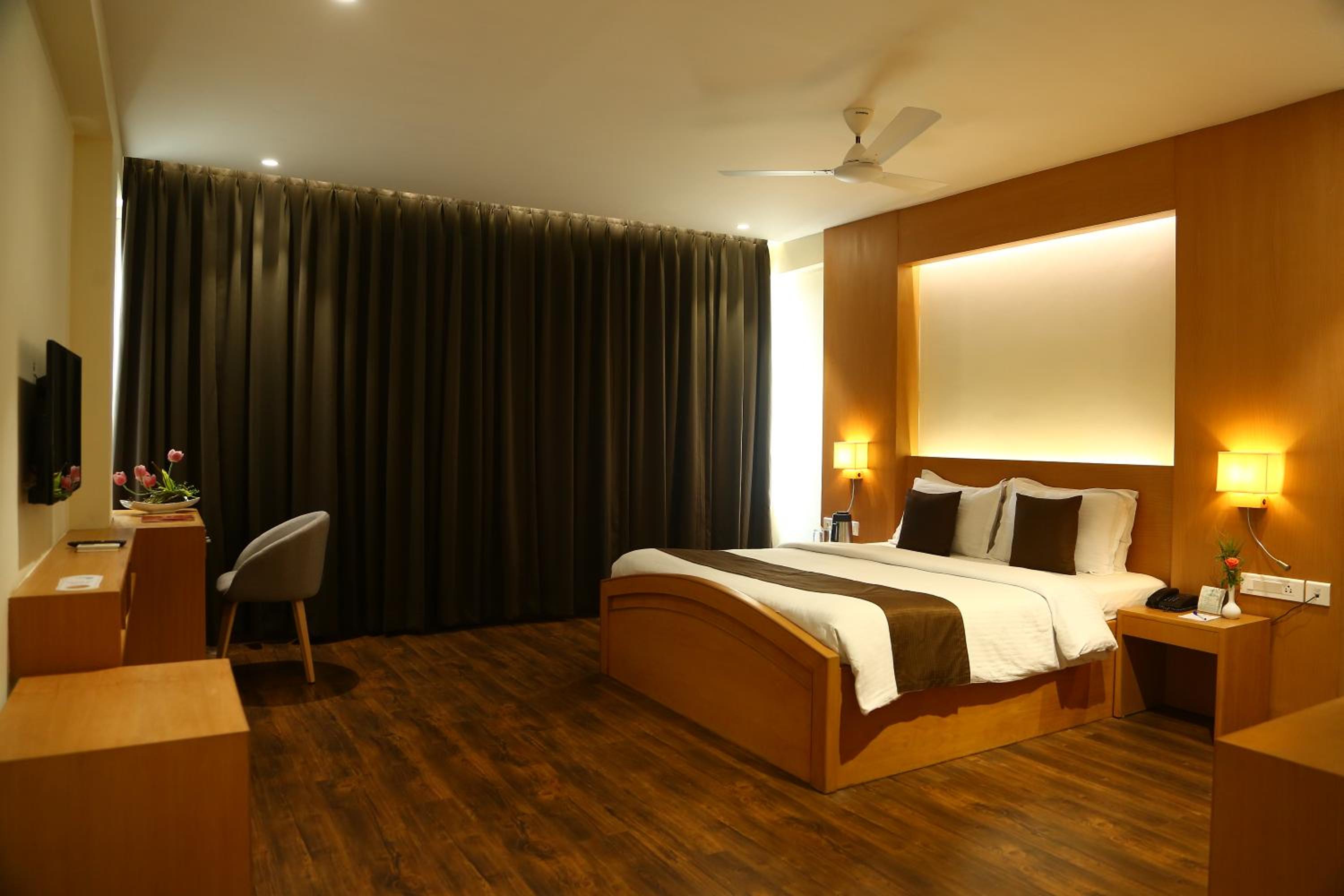 Deluxe Double Room - Photo 2