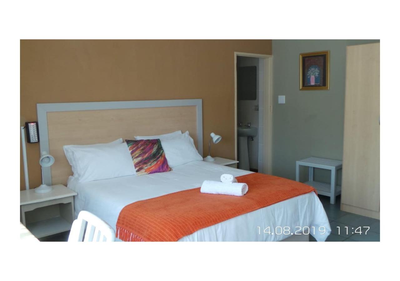 Triple Room with Shower
