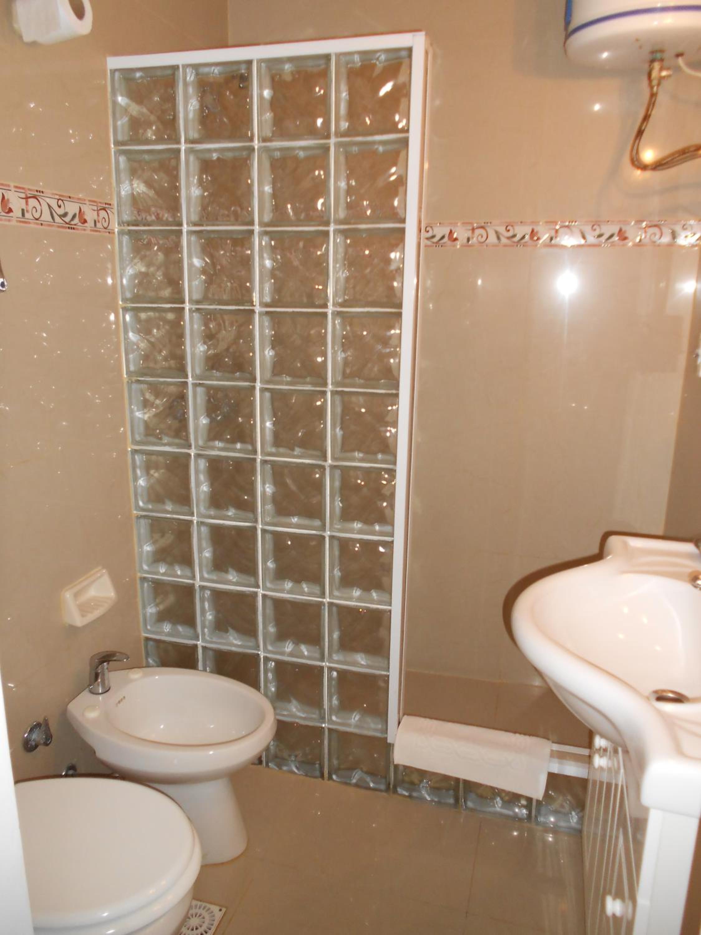 Budget Double Room photo 2