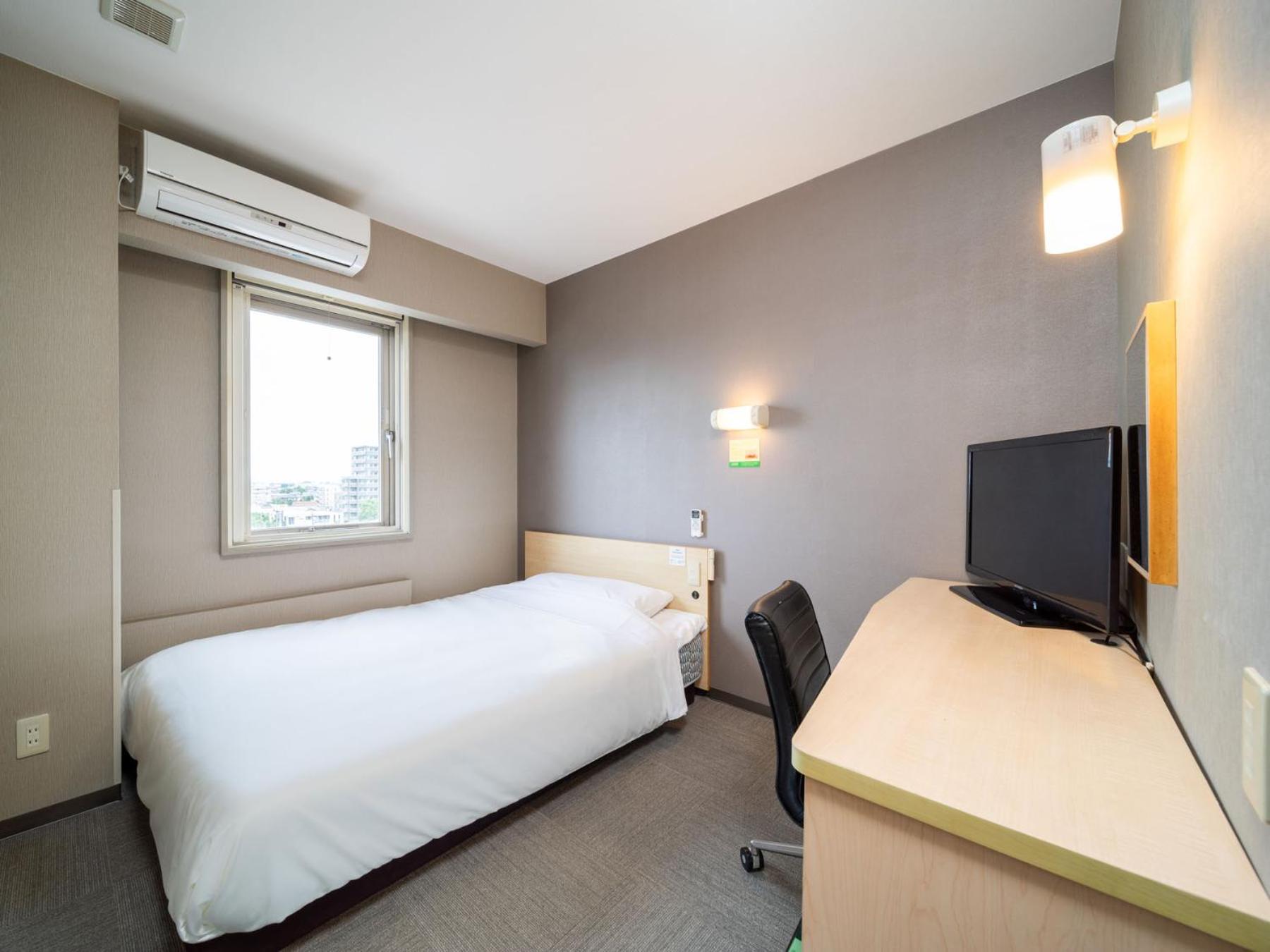 Standard Double Room - Non-Smoking - Photo 4