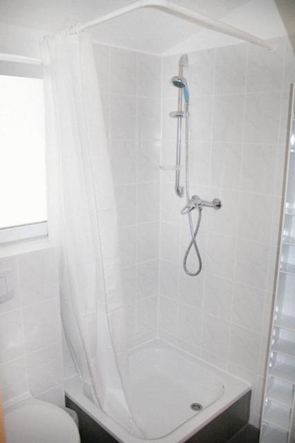 Single Apartment photo 3
