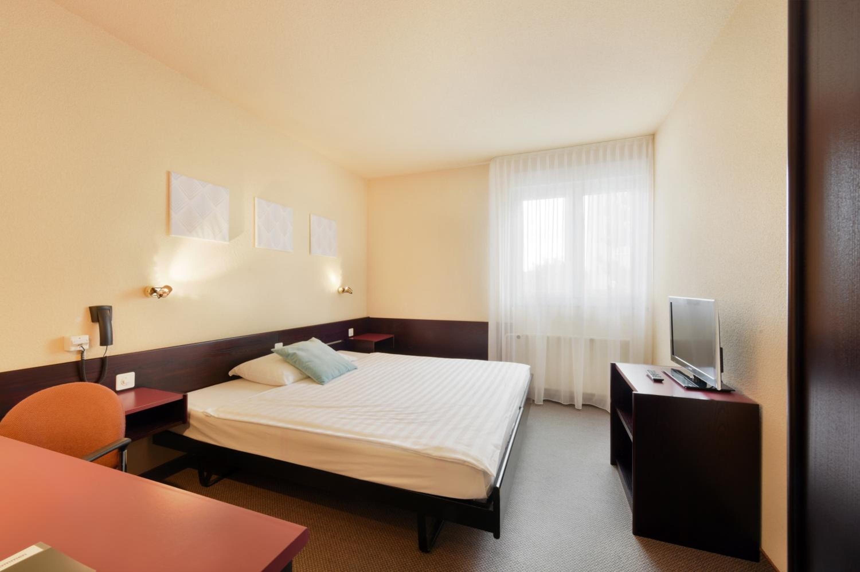 Standard Single Room photo 2
