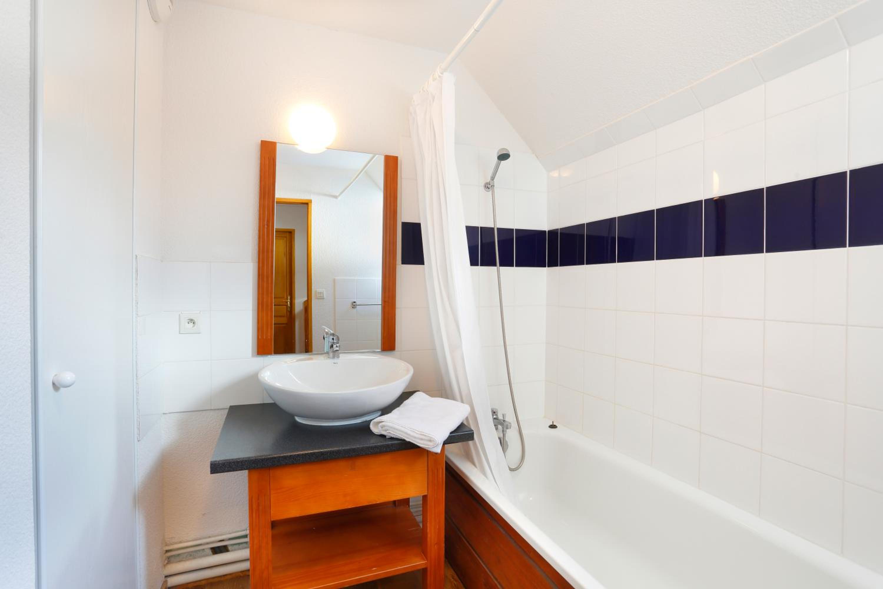Cabine One-Bedroom Apartment (6 Adults) photo 2
