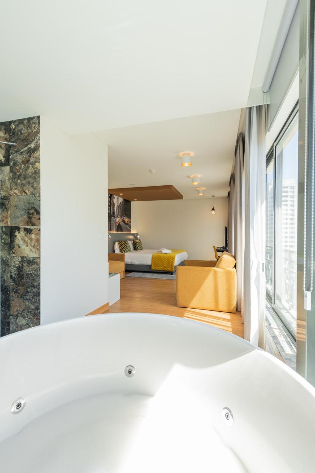 Premium Double Room - Romantic Offer - Photo 4
