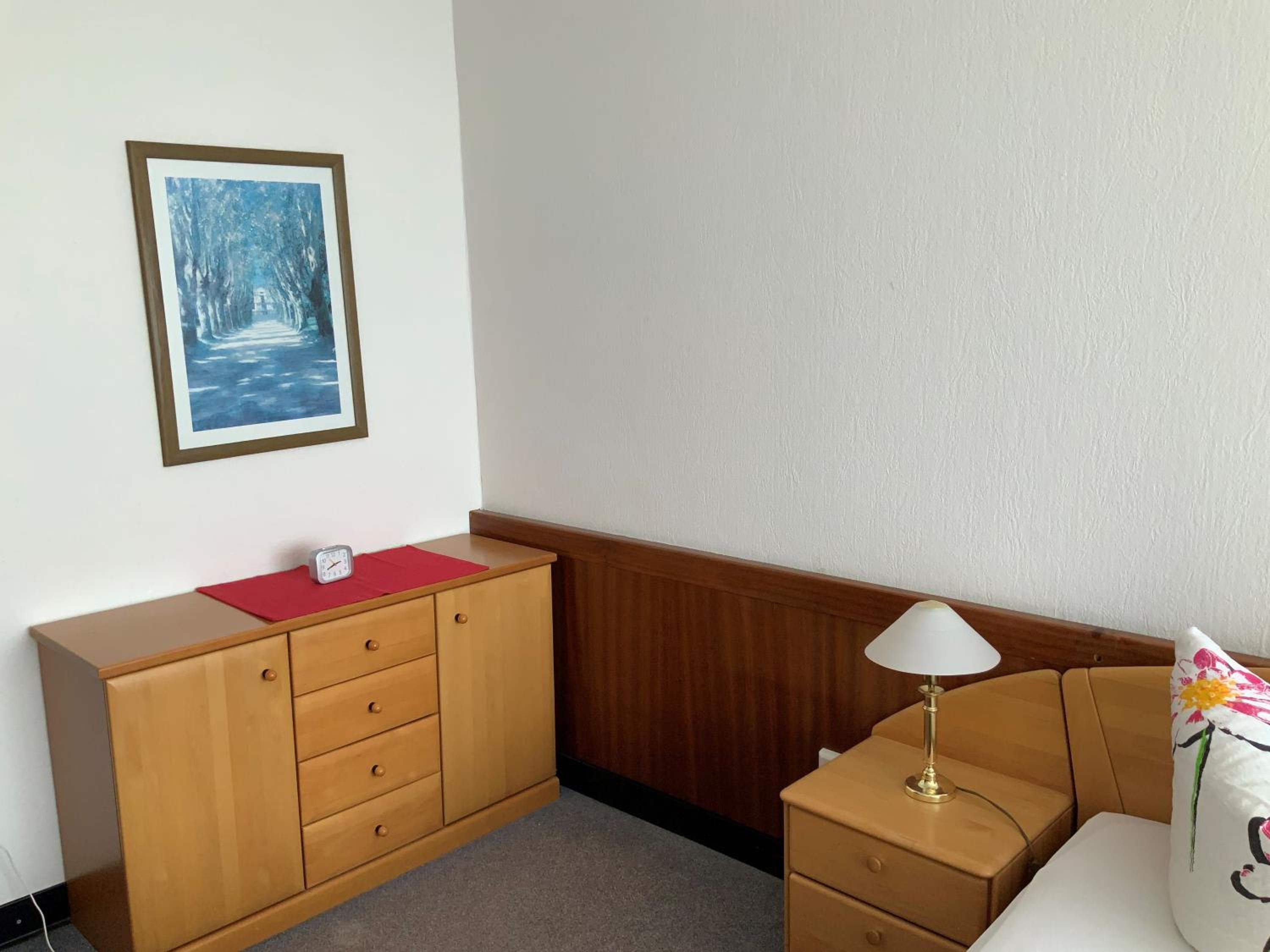 One-Bedroom Apartment with Balcony photo 3