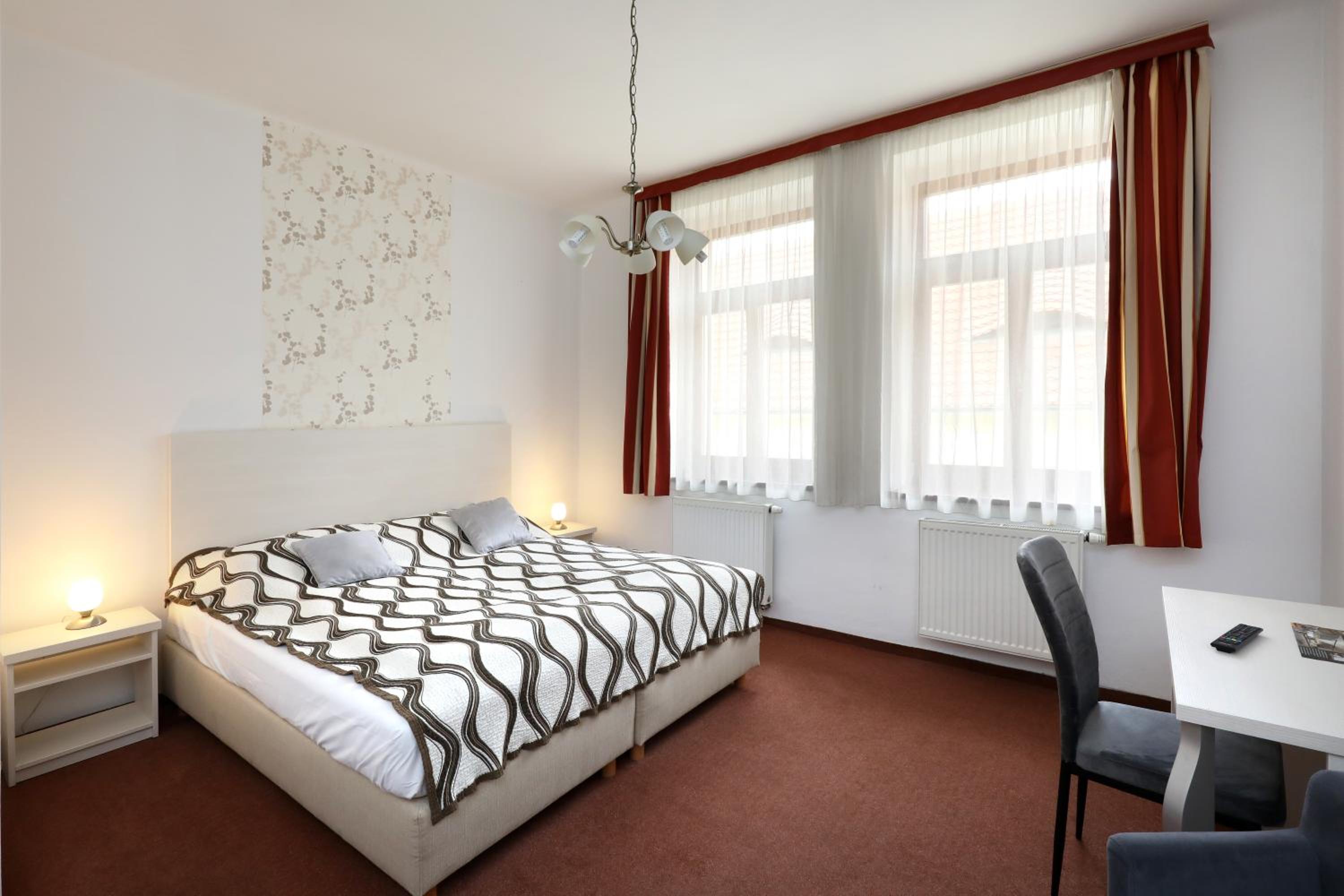 Double or Twin Room photo 1
