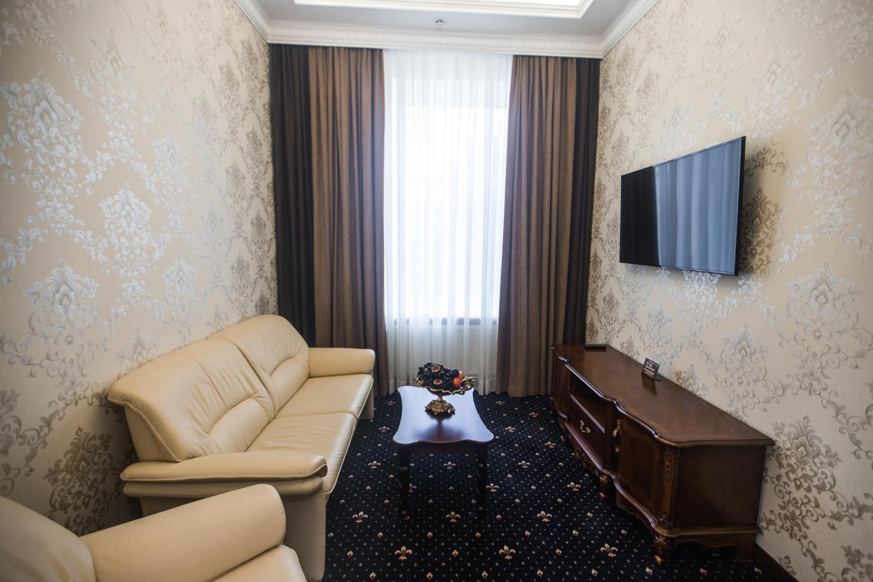 Superior Suite