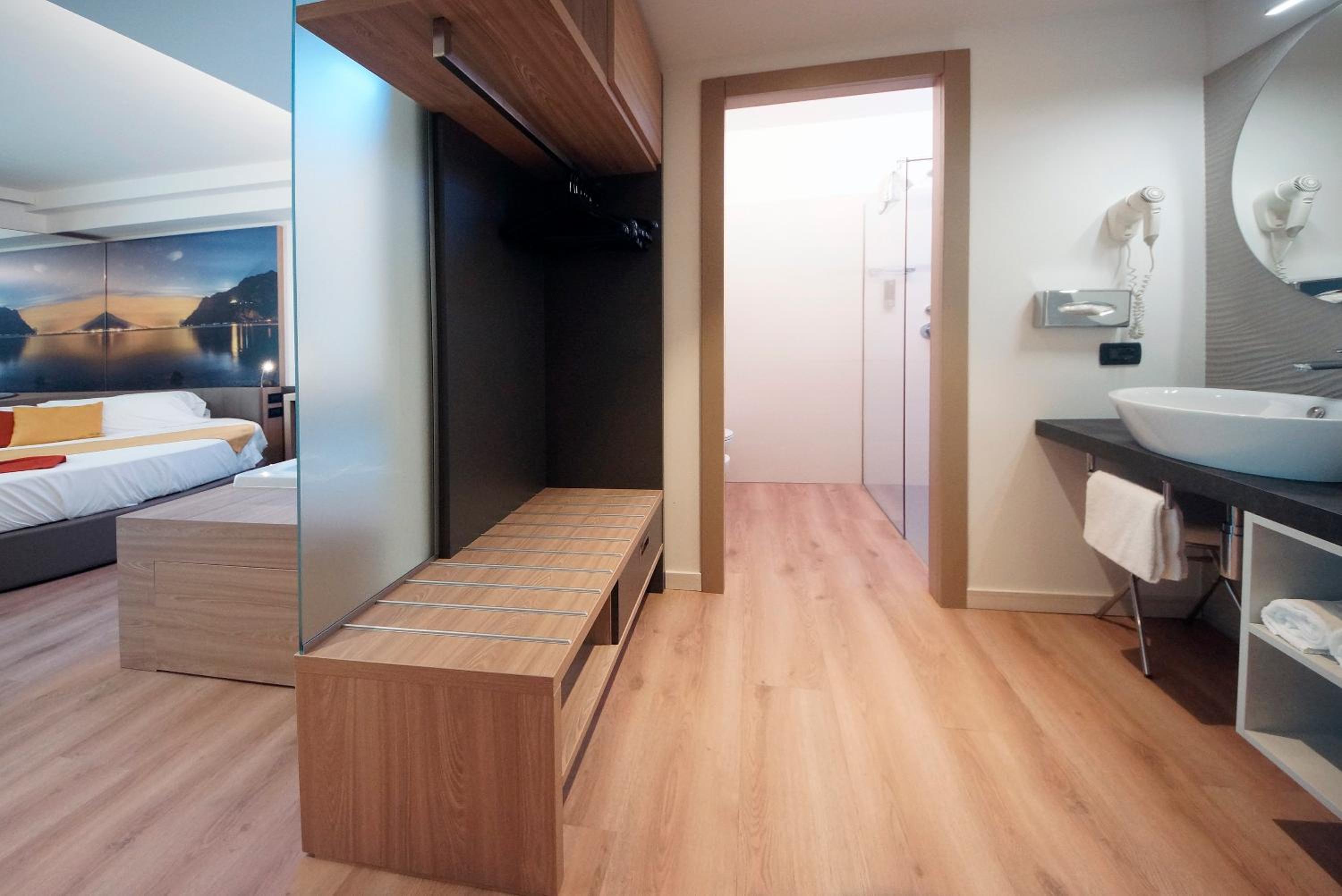 Romantic Junior Suite - Photo 1