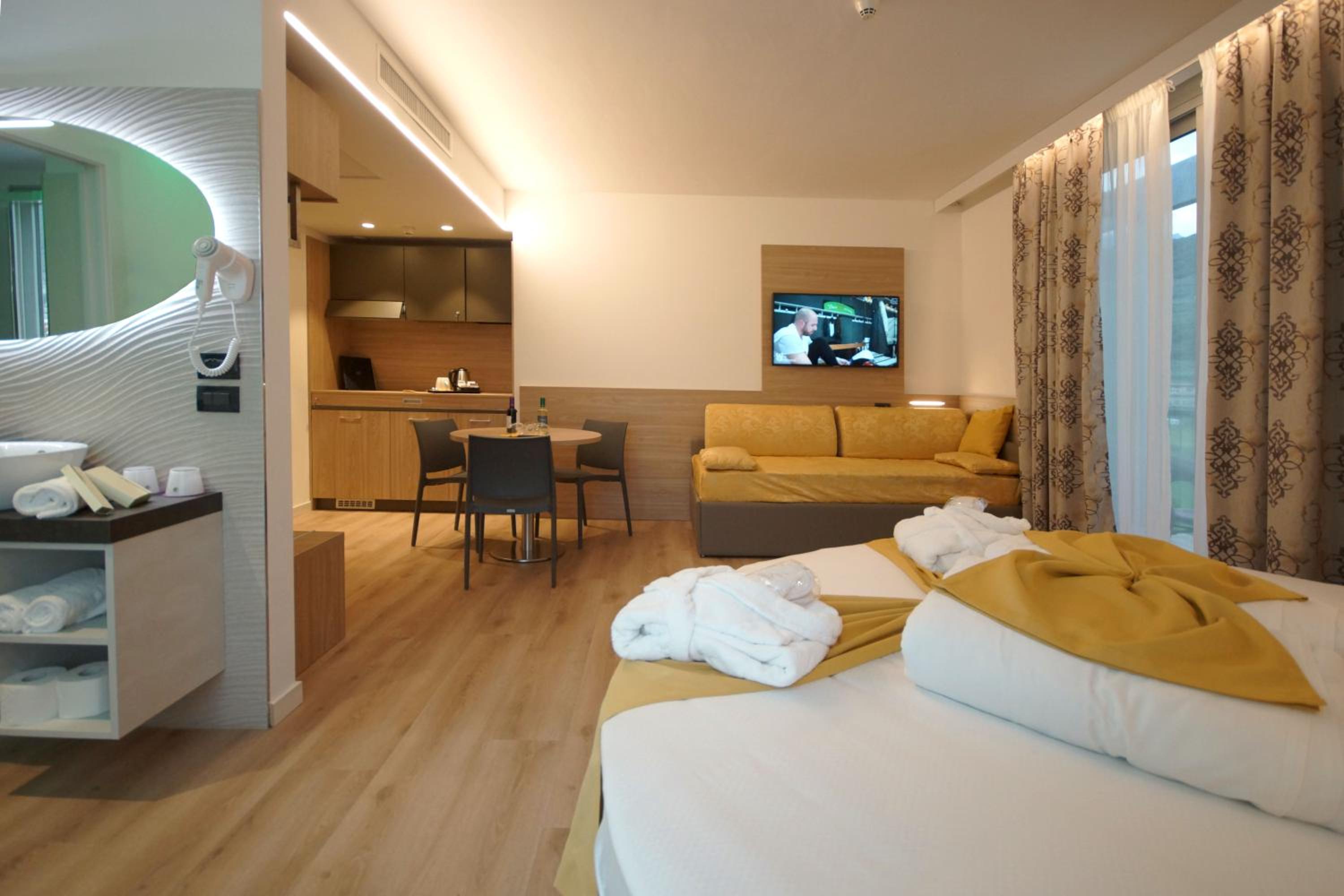 Romantic Junior Suite - Photo 6