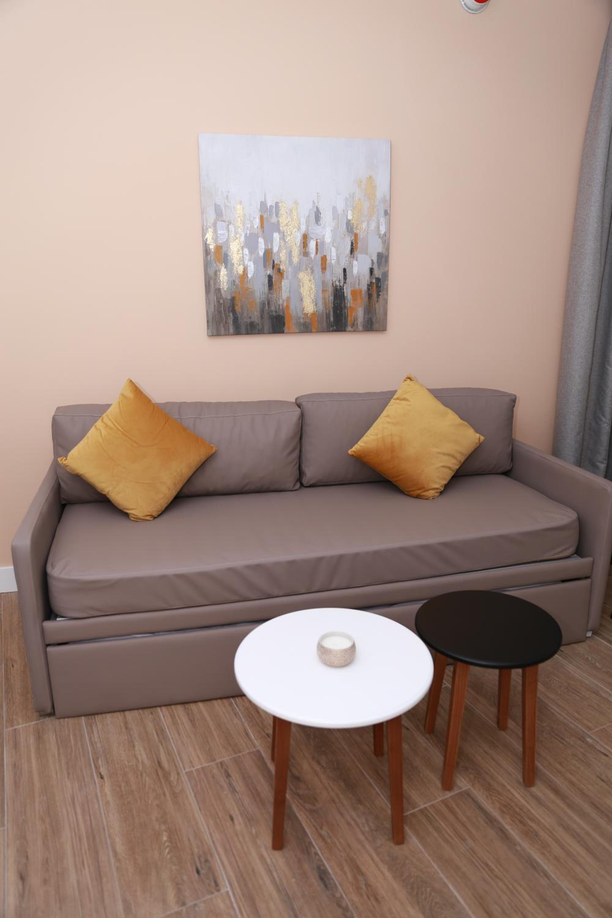 Two-Bedroom Apartment - Photo 7