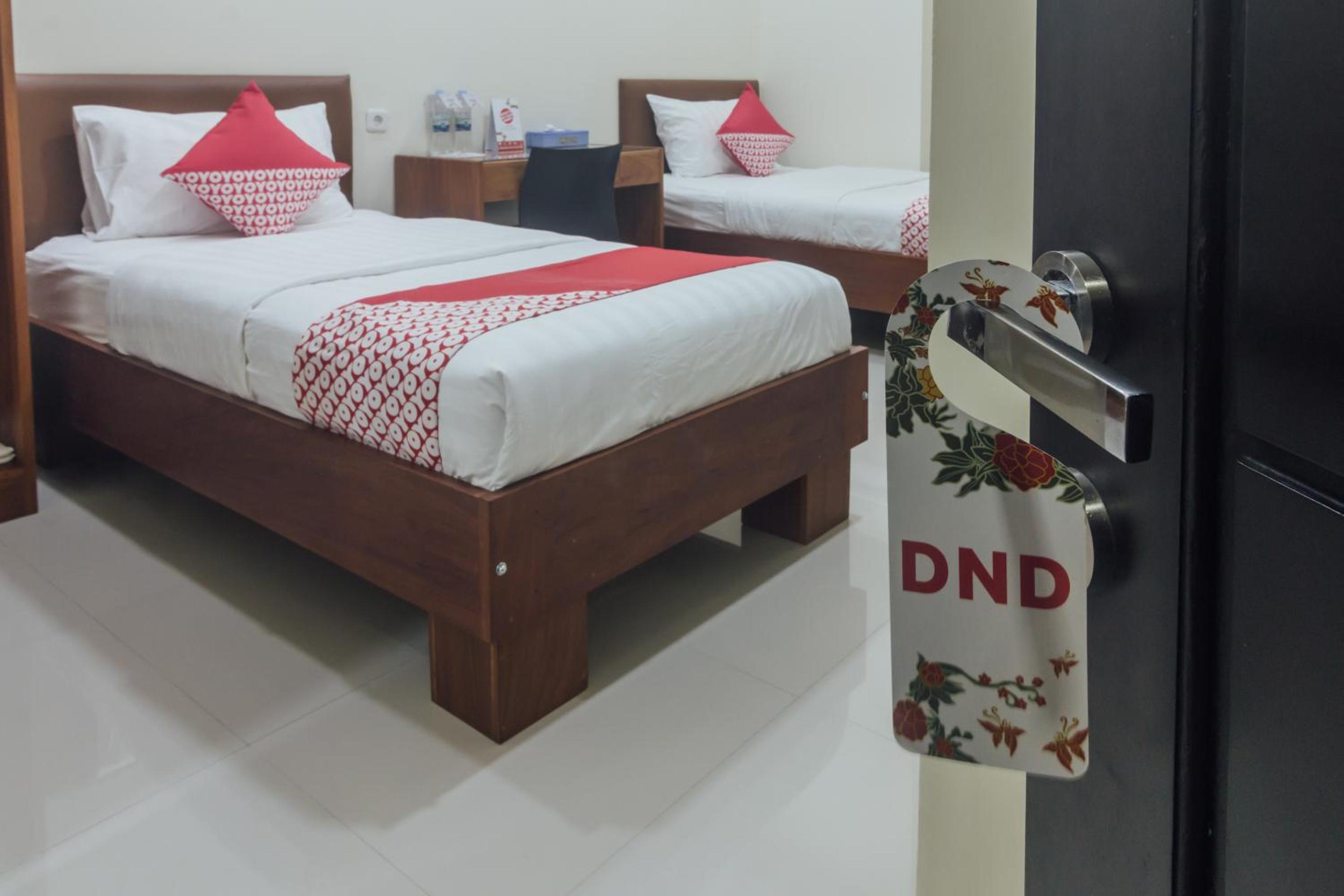 Deluxe Twin Room - Photo 1