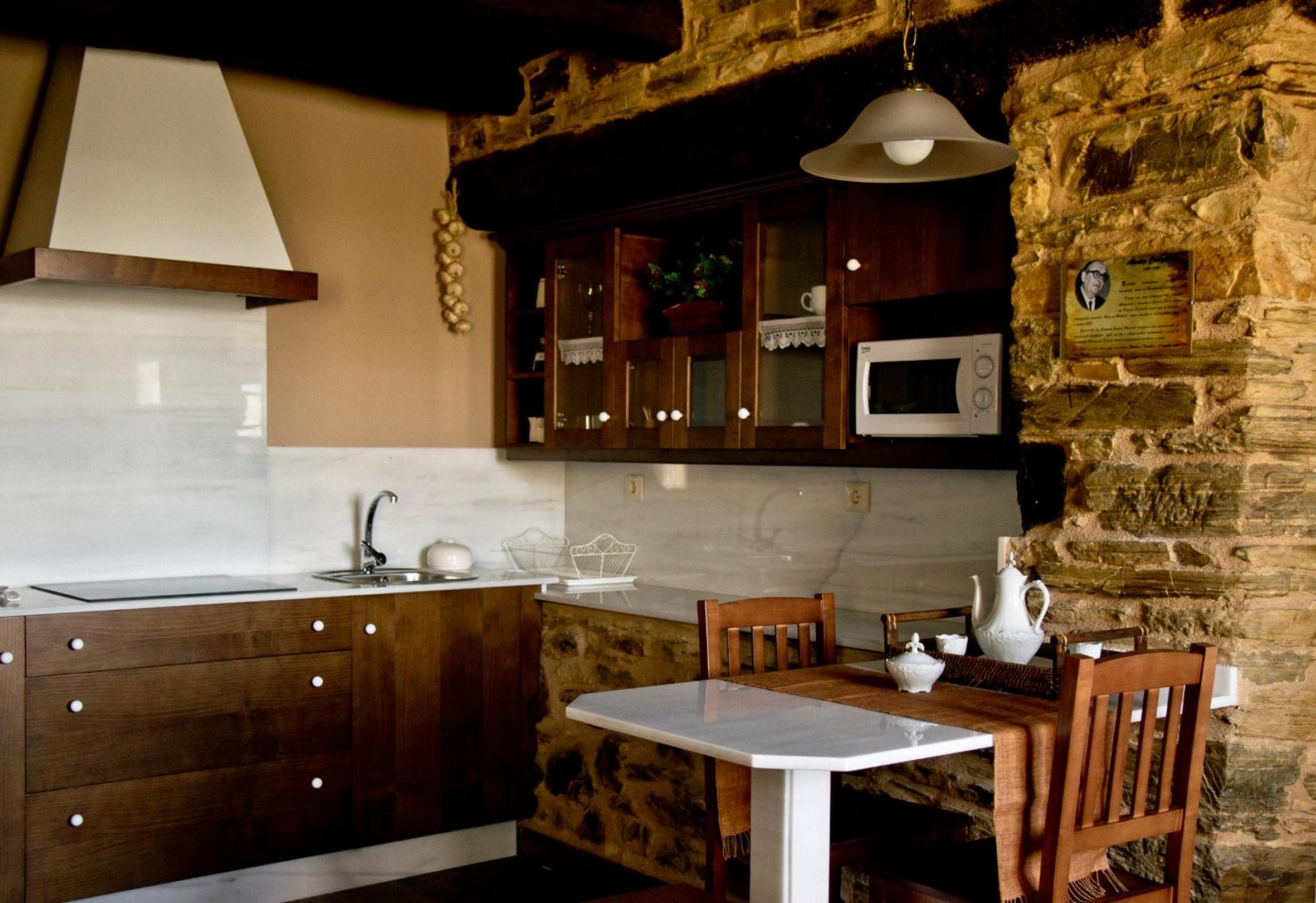 Apartment - Photo 2