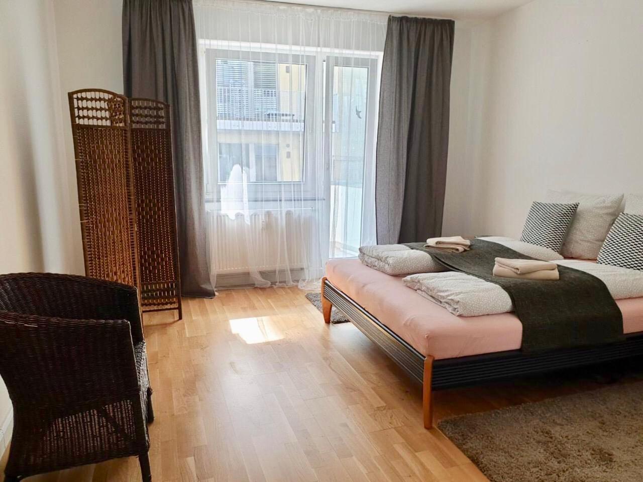 Three-Bedroom Apartment - Photo 8