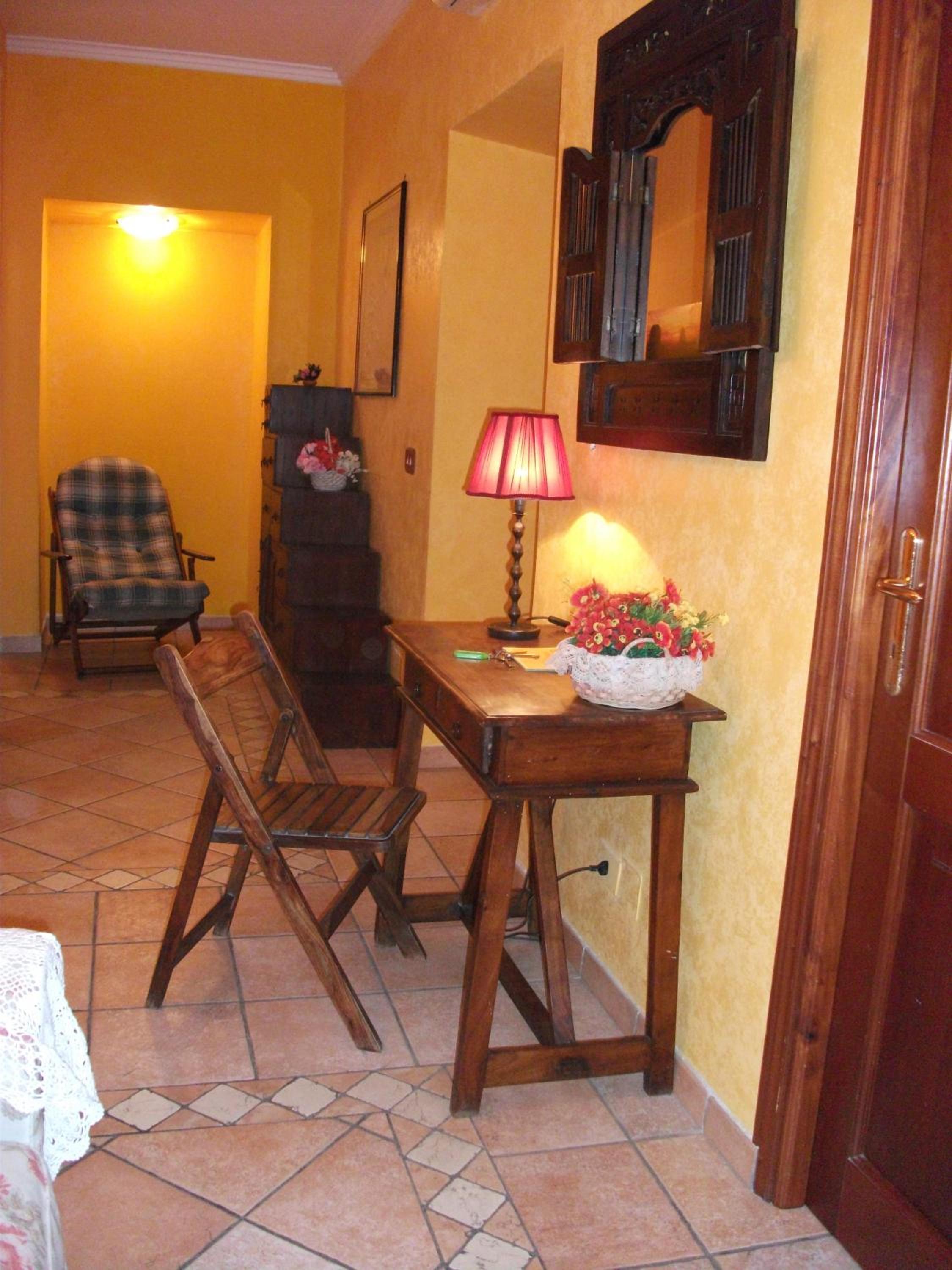 Double or Twin Room with Shared Bathroom photo 3