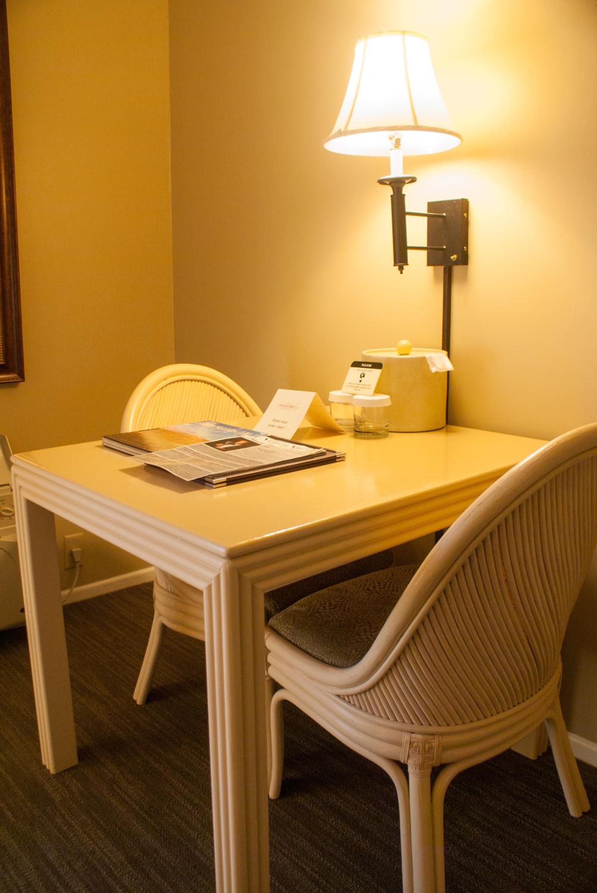 King Room with City View - Photo 2